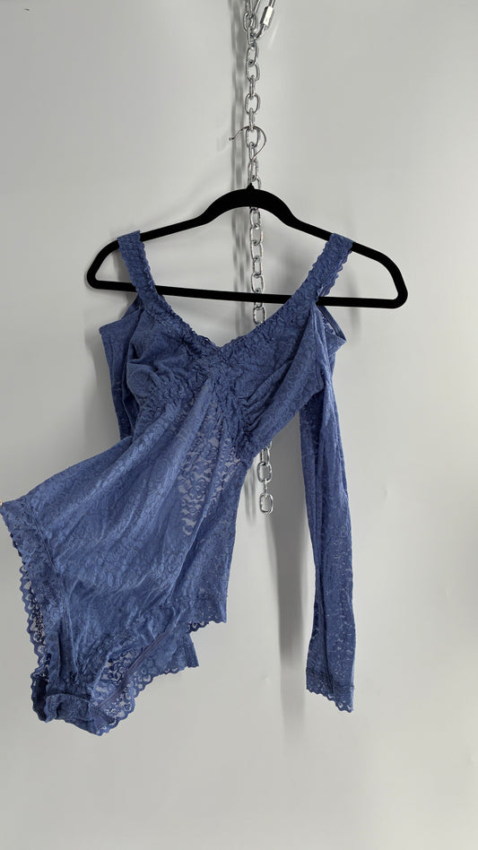 AERIE Periwinkle Blue Long Sleeve Cold Shoulder Open Back Lace Bodysuit (Large)