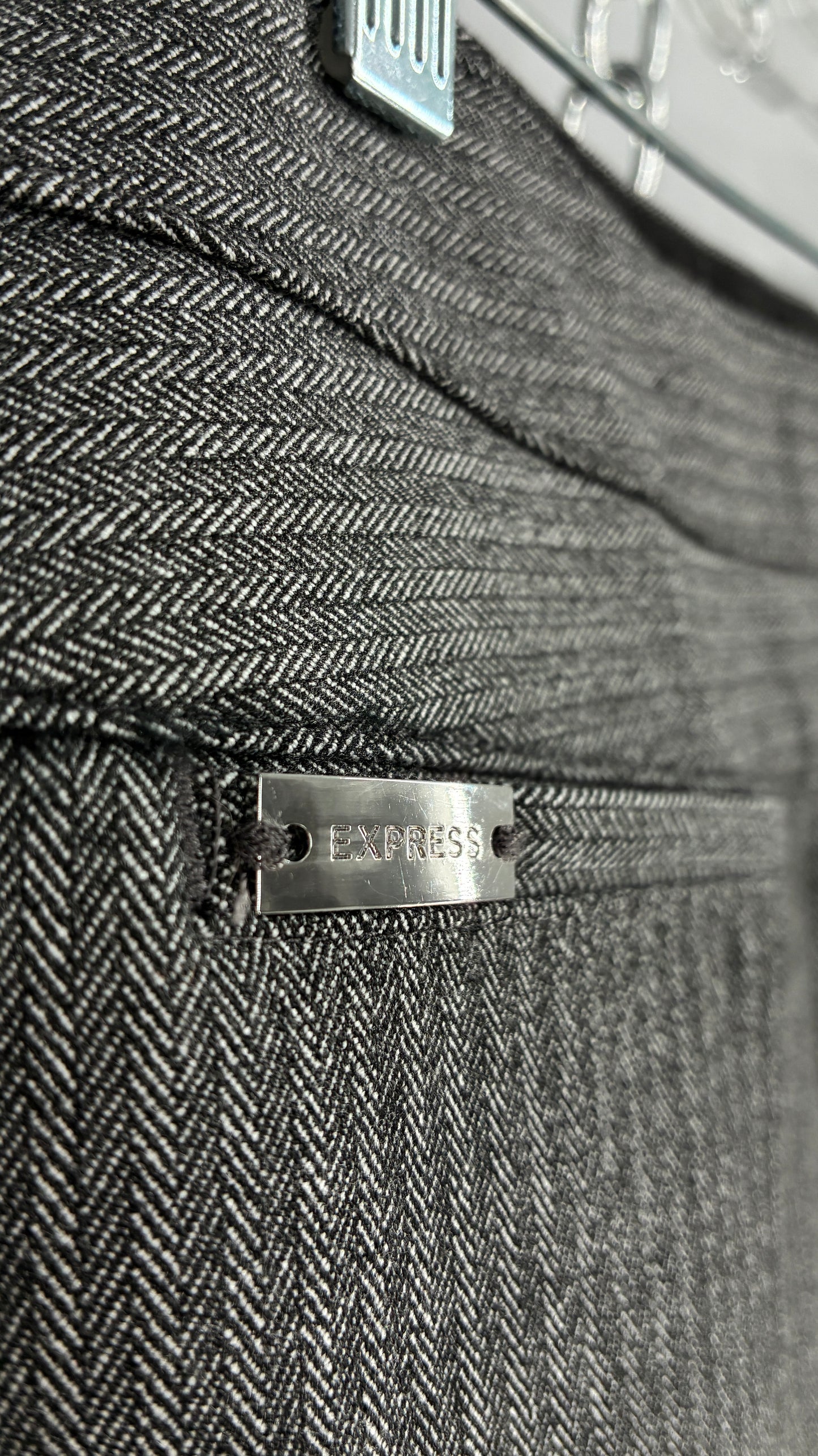 Vintage 1990s EXPRESS Editor Dark Grey Pinstripe Ultra Low Rise Thick Hip Band Kick Flares (6R)