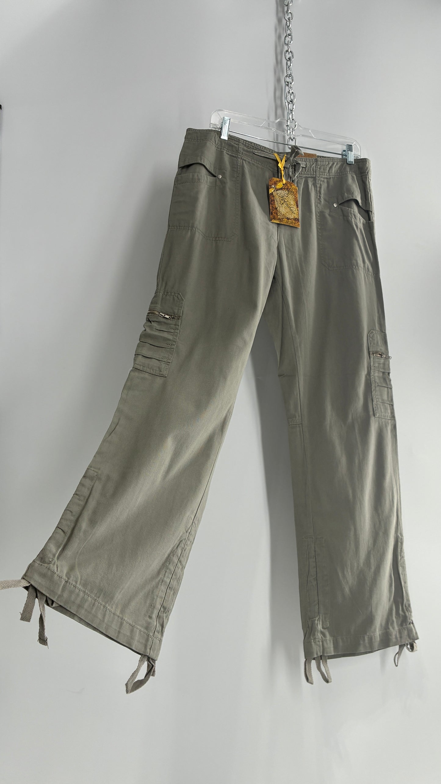 Deadstock Vintage MOKACHINO Grey Green Drawstring Cargos (8)