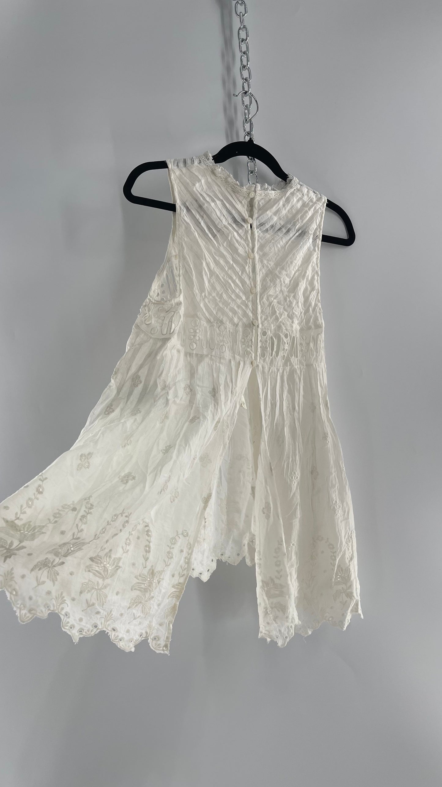 Free People White Cotton Eyelet Embroidered Lace Tank with Pleating, Buttoned and Slit Back (Small)