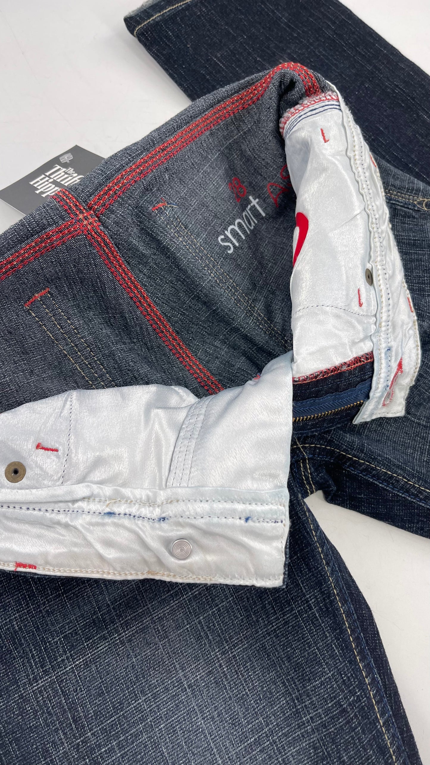 Vintage Smart AS JEANS Dark Wash with Grain and Embroidered/Embellished Kiss Rock Logo (28)