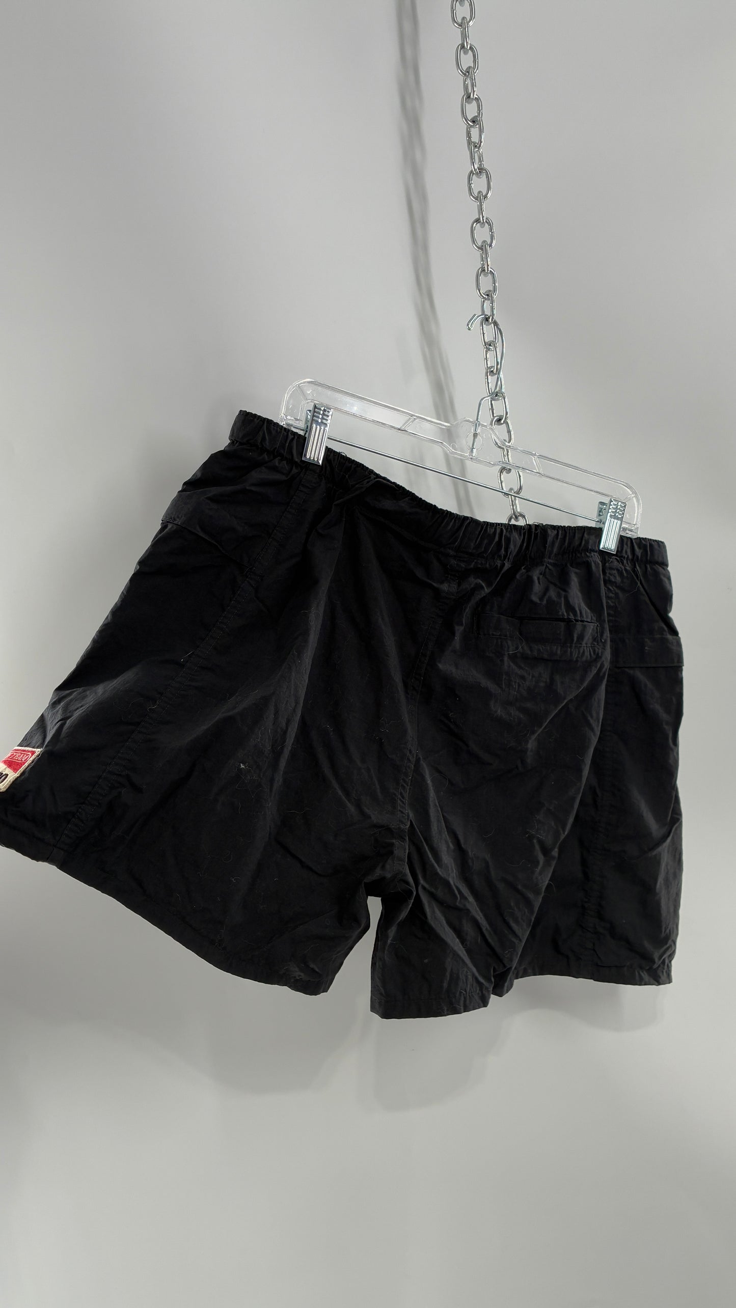 Vintage MARLBORO Men’s Shorts with Embroidered Badge Patch (Medium)