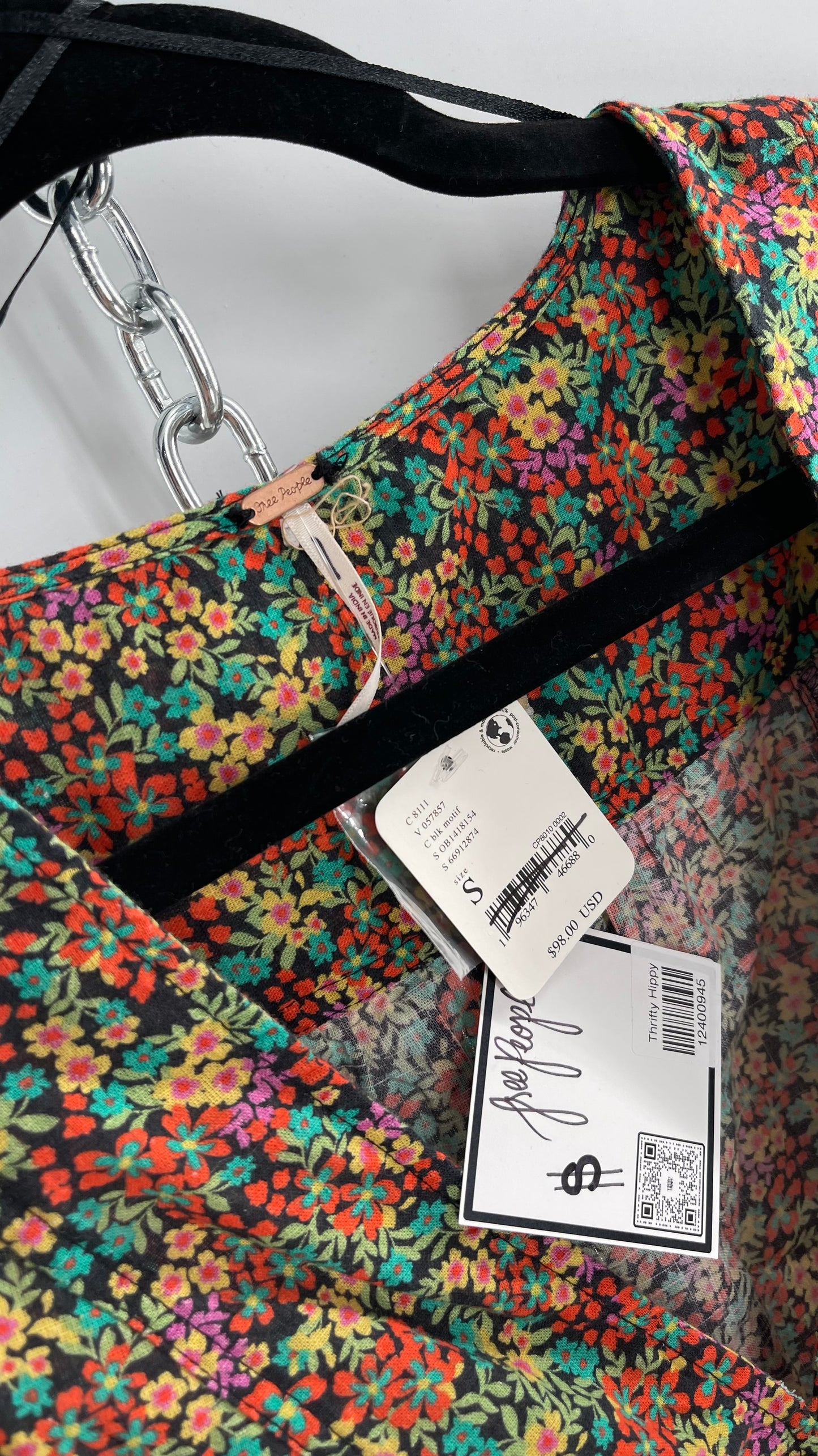 Free People 100% Cotton Colorful Florals Blouse with Deep V, Puff Sleeves, Button Front, and Tags Attached (Small)
