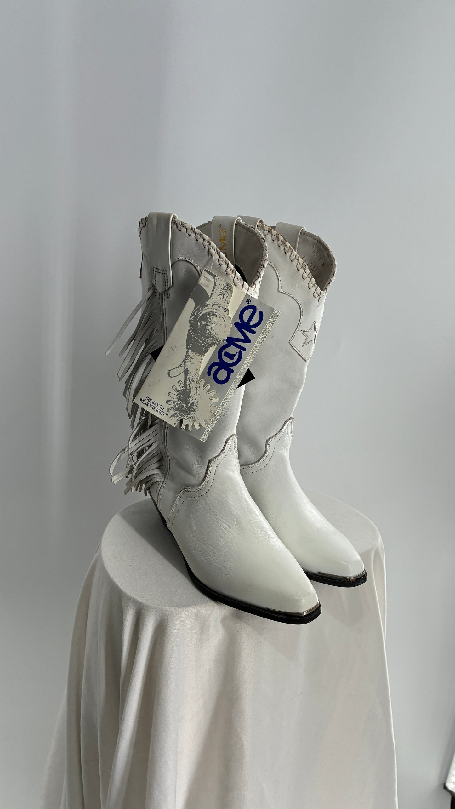 Deadstock Vintage ACME White Cowboy Boots with Braided Cuff, Fringe Sides(6)