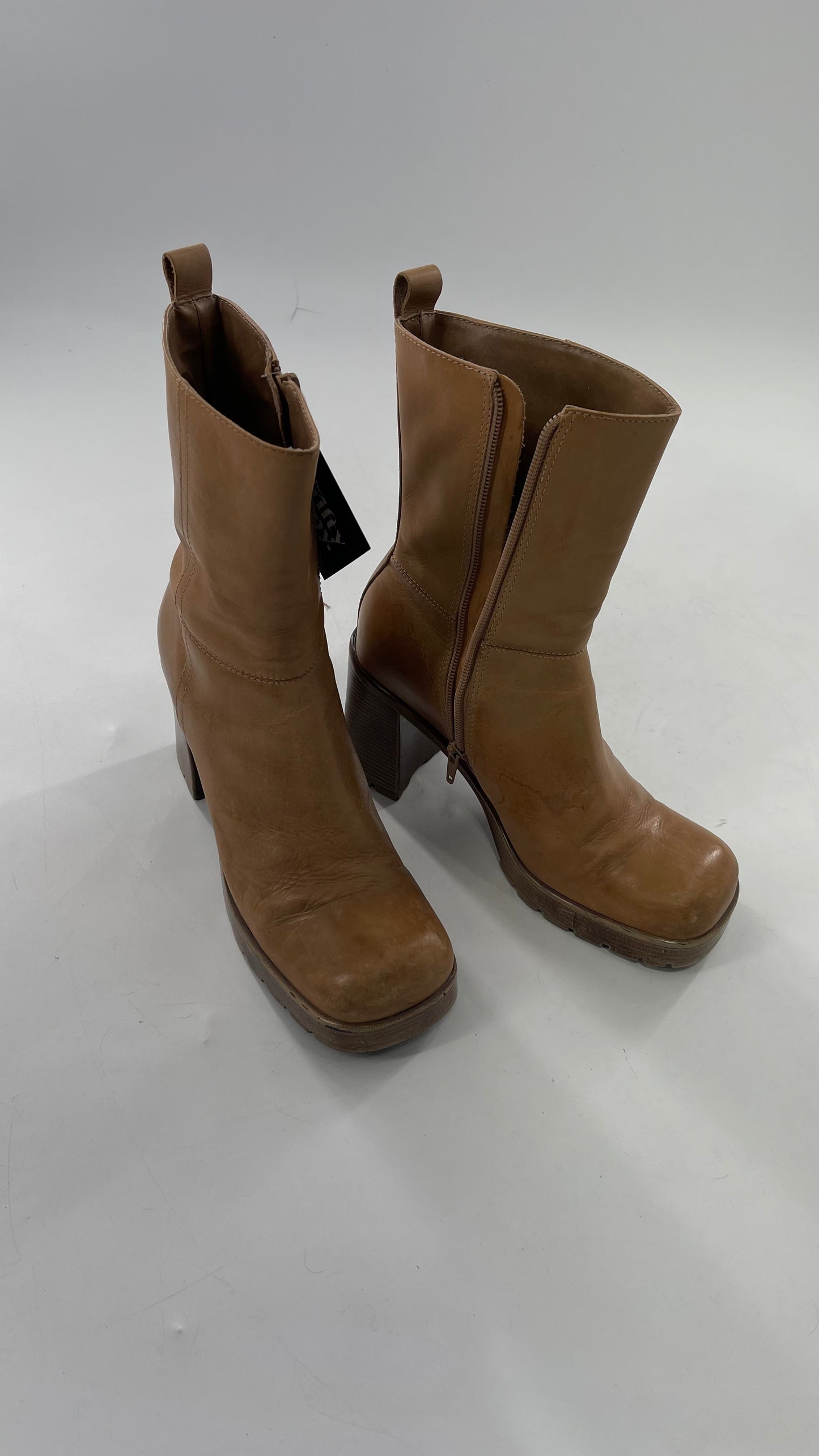 Vintage 90s Steve Madden Tan Leather Funky Square Toe Boot with Platform and Chunky Heel