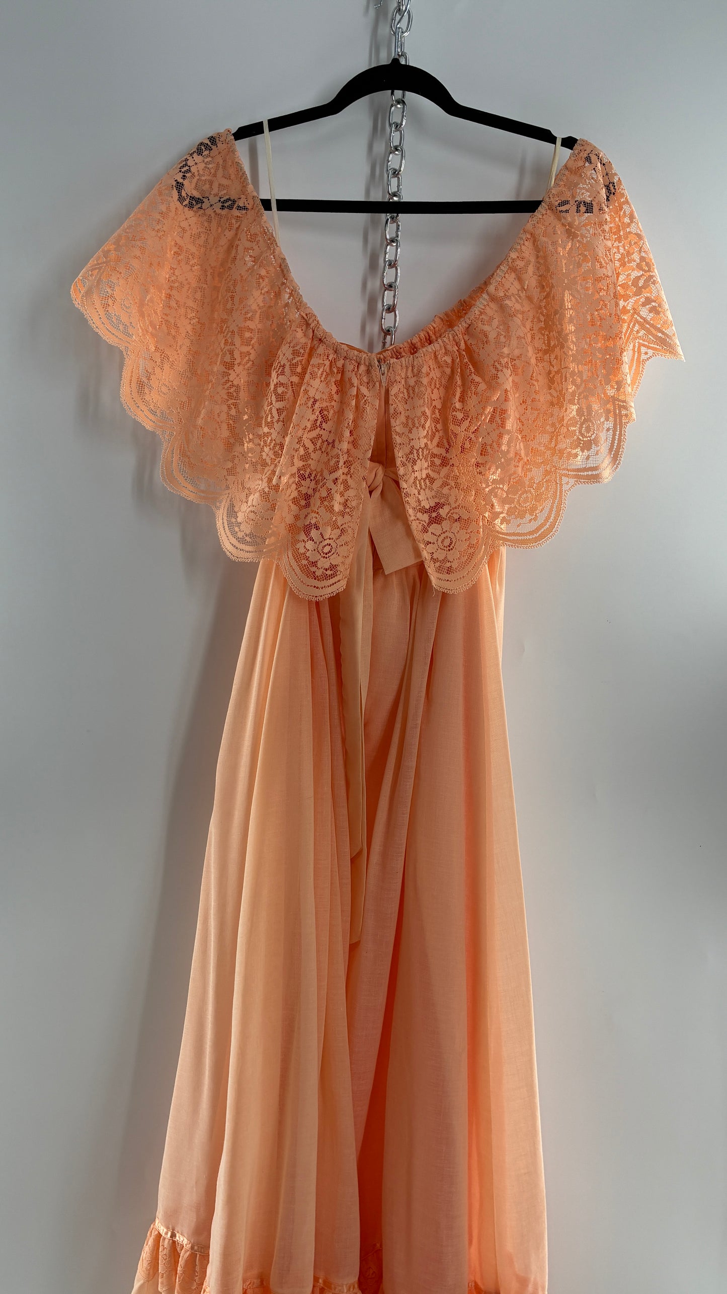 Vintage 1960s Ruffled Off the Shoulder Peach Full Length Voluminous Gown with Tie Back (9/10)