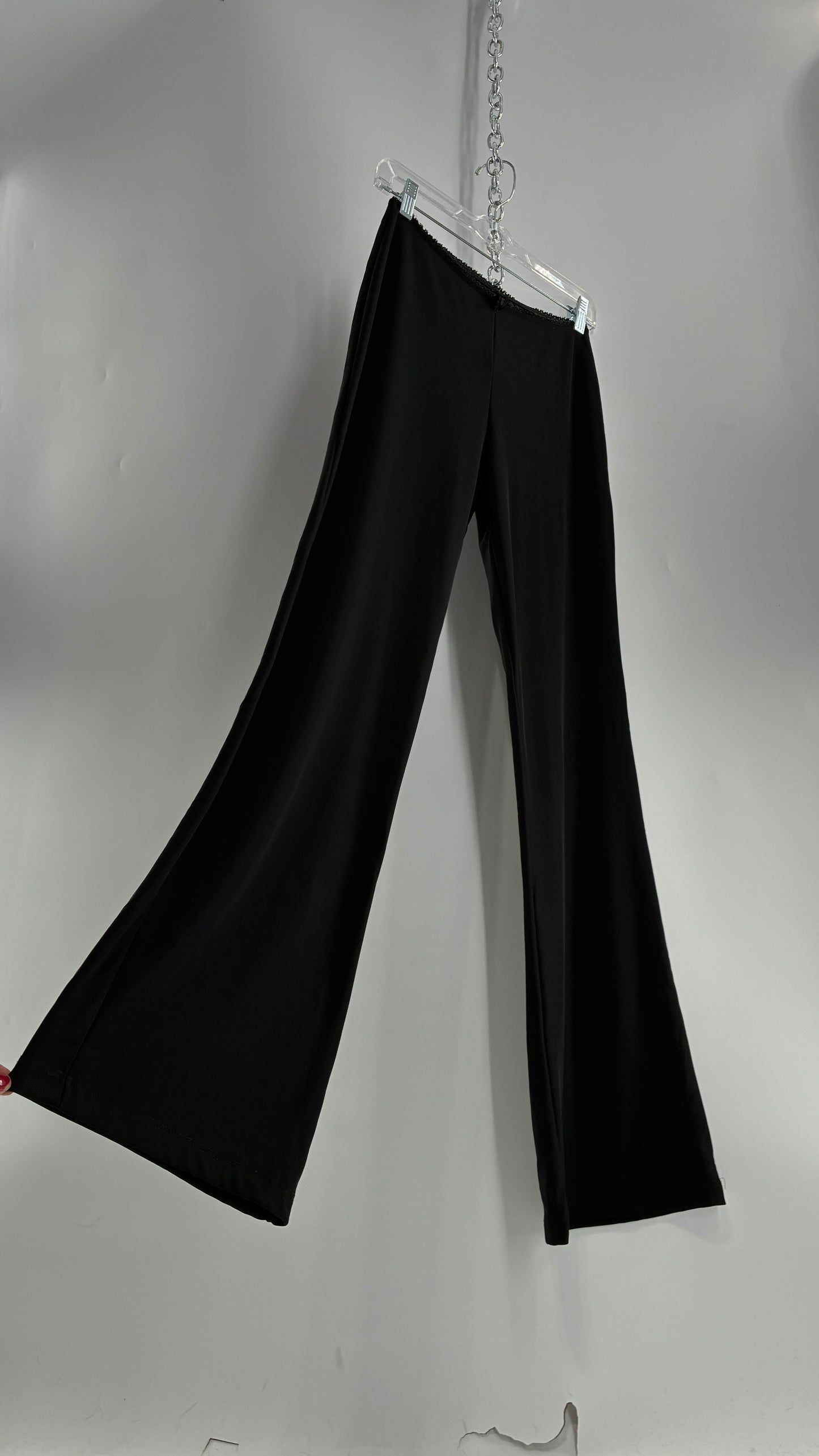 Vintage ACTIVE USA 1990s Black Thick Low Rise Yoga Pants with Bow Front (Medium)