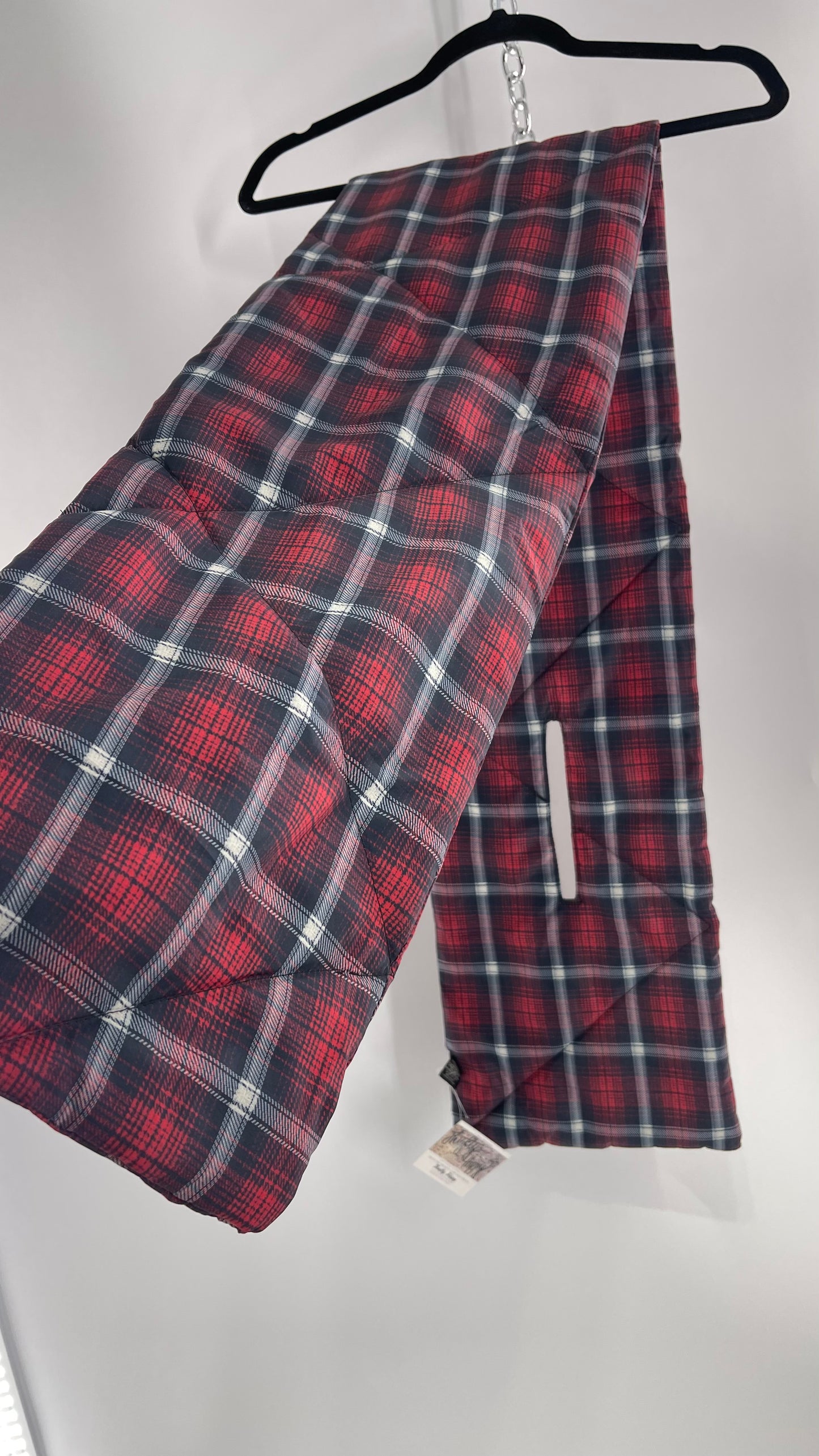Brigitte Plaid Red Navy Puffer Quilted Scarf