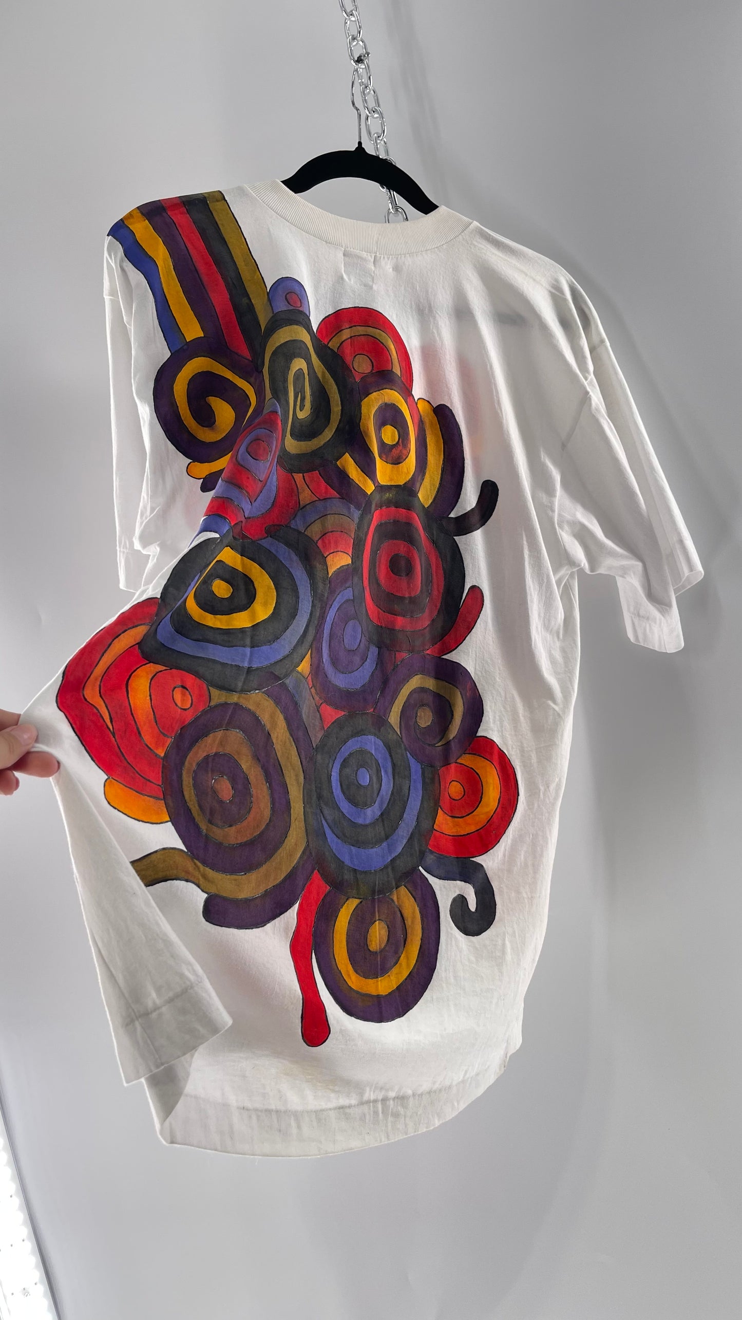 Vintage MANASLIP Hand Painted Swirls 80s T (C)(44)