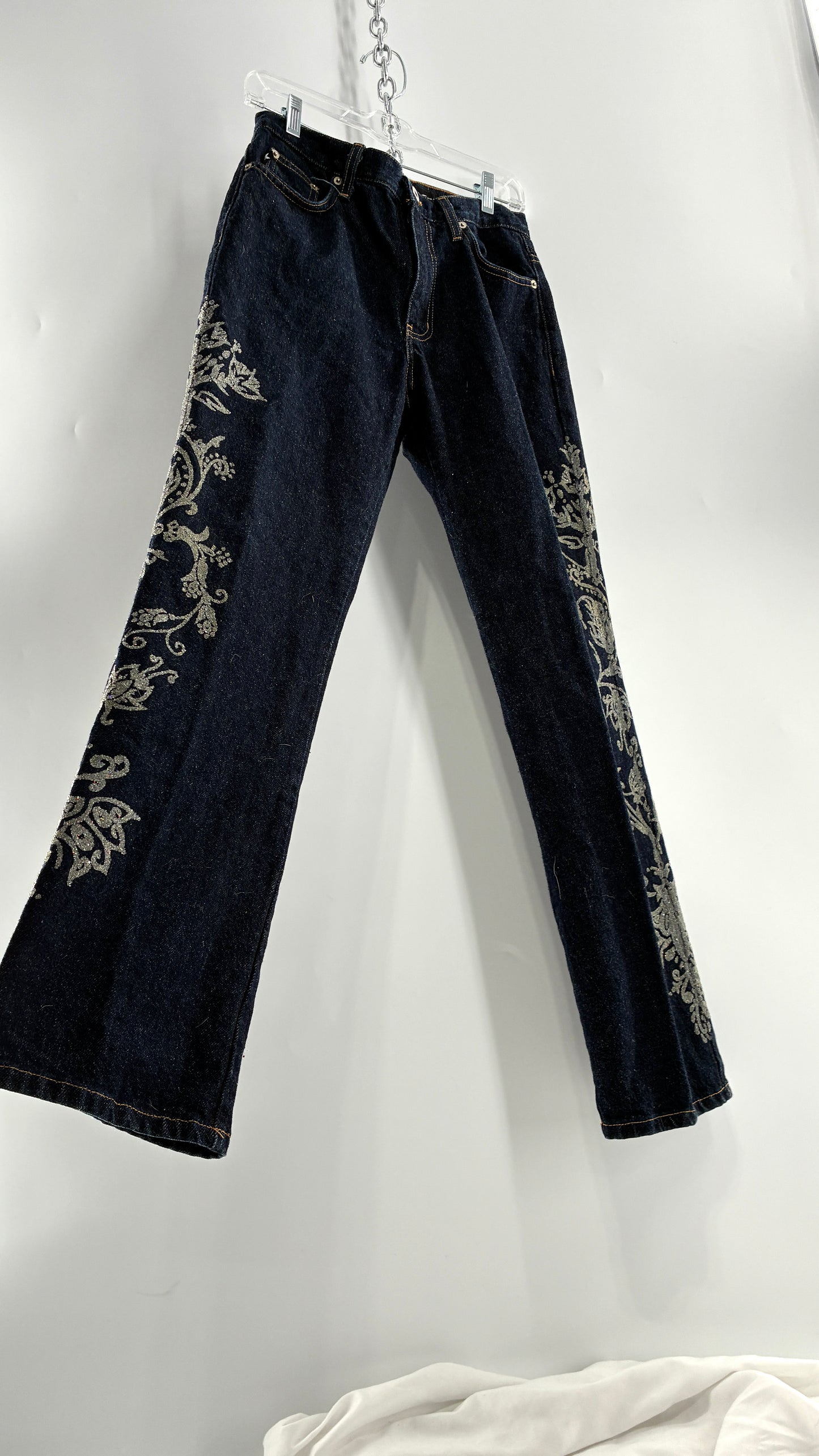 Vintage EXPRESS JEANS Dark Wash with Iridescent, Embellished, Textured Design Running Down Pant Leg (3/4)