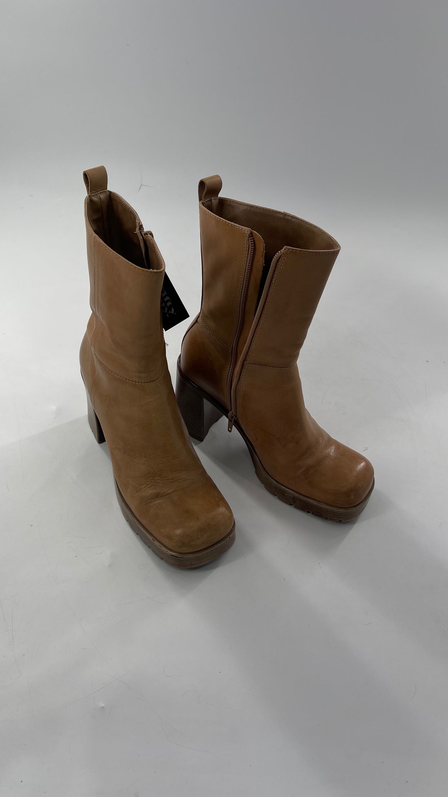 Vintage 90s Steve Madden Tan Leather Funky Square Toe Boot with Platform and Chunky Heel