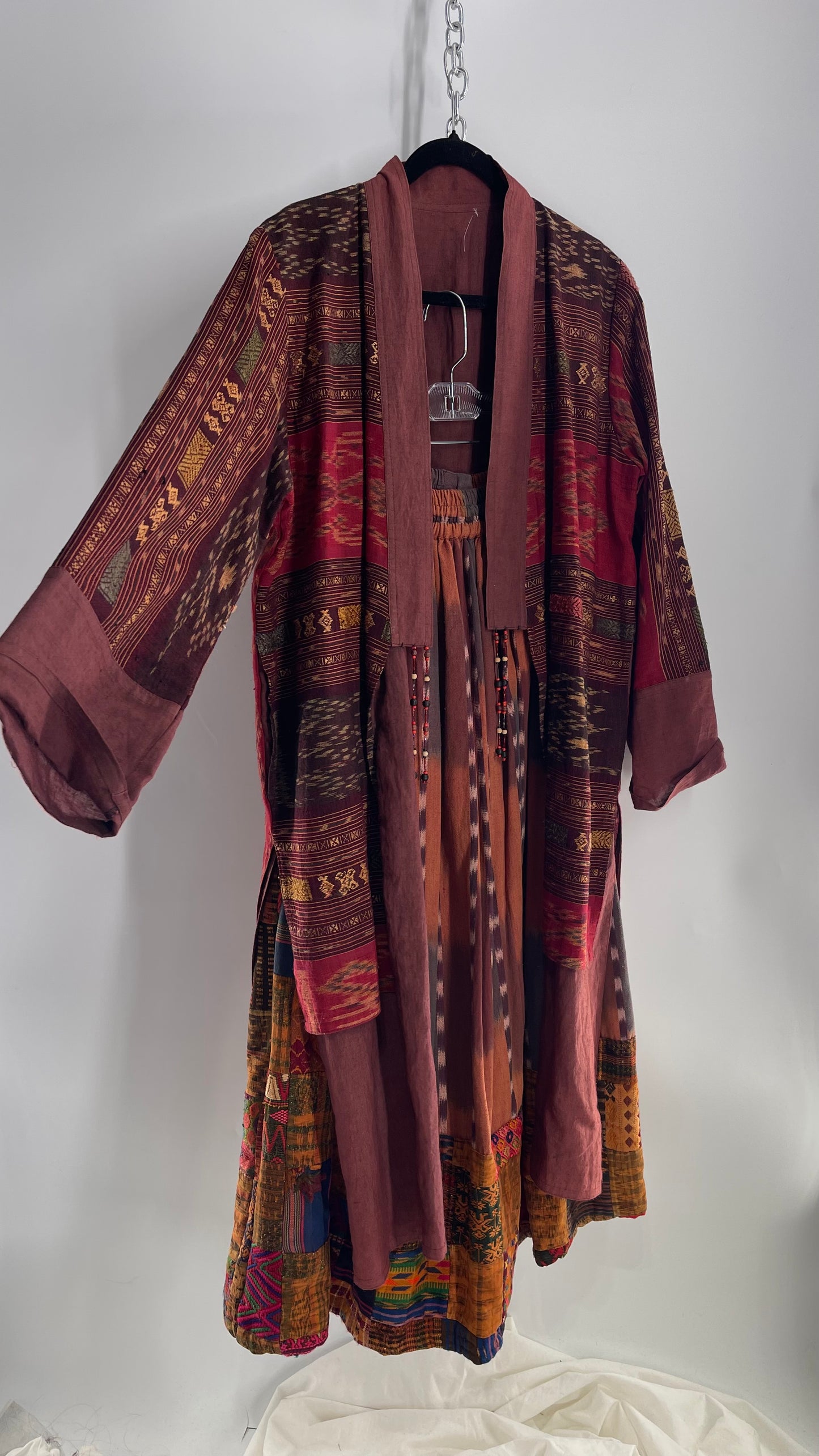 Laise Adzer Vintage Heavily Embroidered, Linen Patchwork Set (M/L)