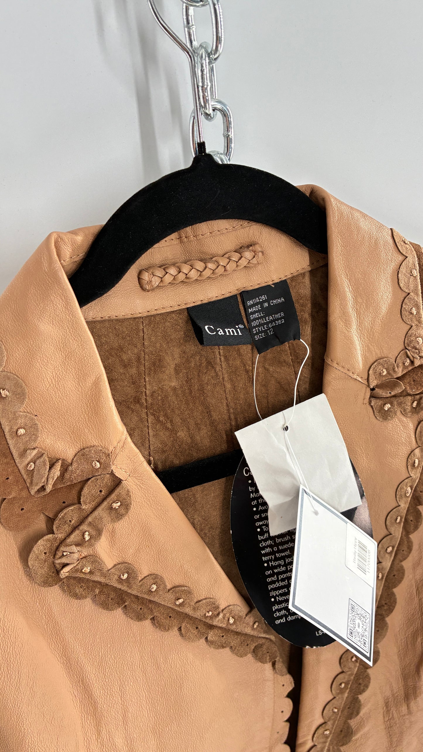 RARE Deadstock Vintage Cami Brown Thin Leather Jacket with Suede Scalloped Trim (12)