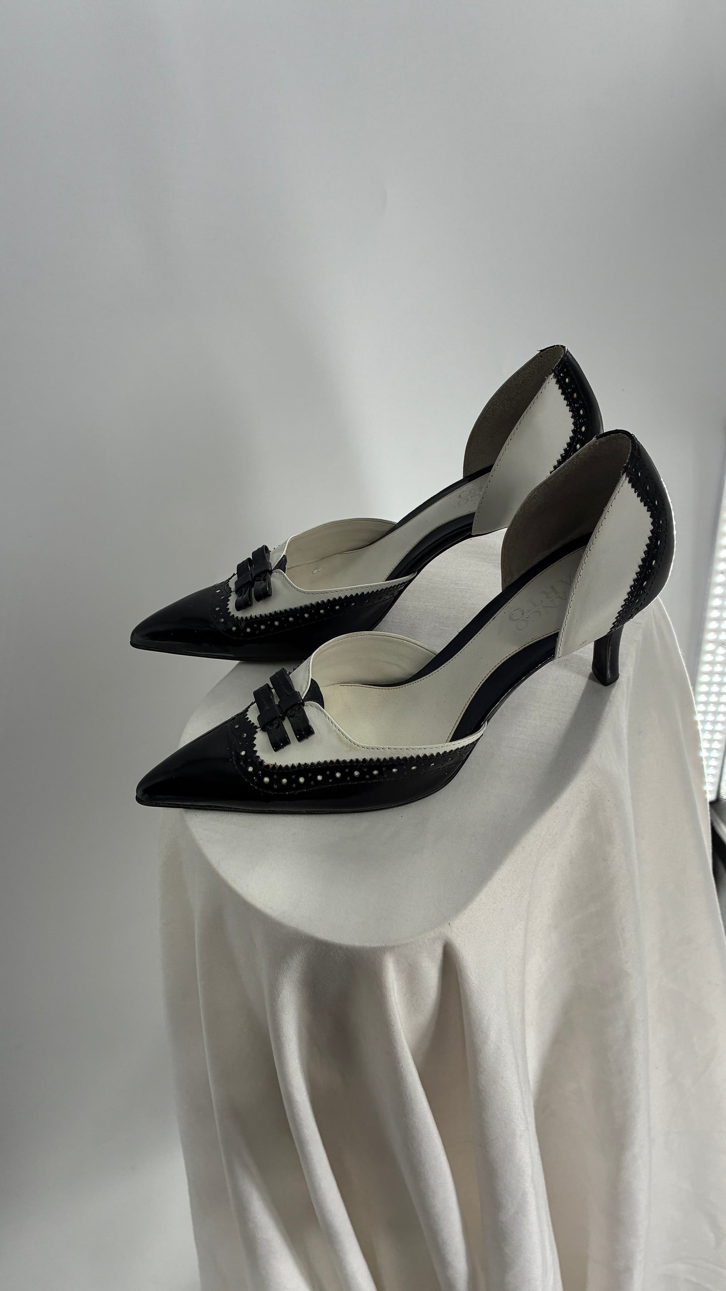 Vintage Franco Sarto Black and White Pointed Toe Tuxedo Heel (8)