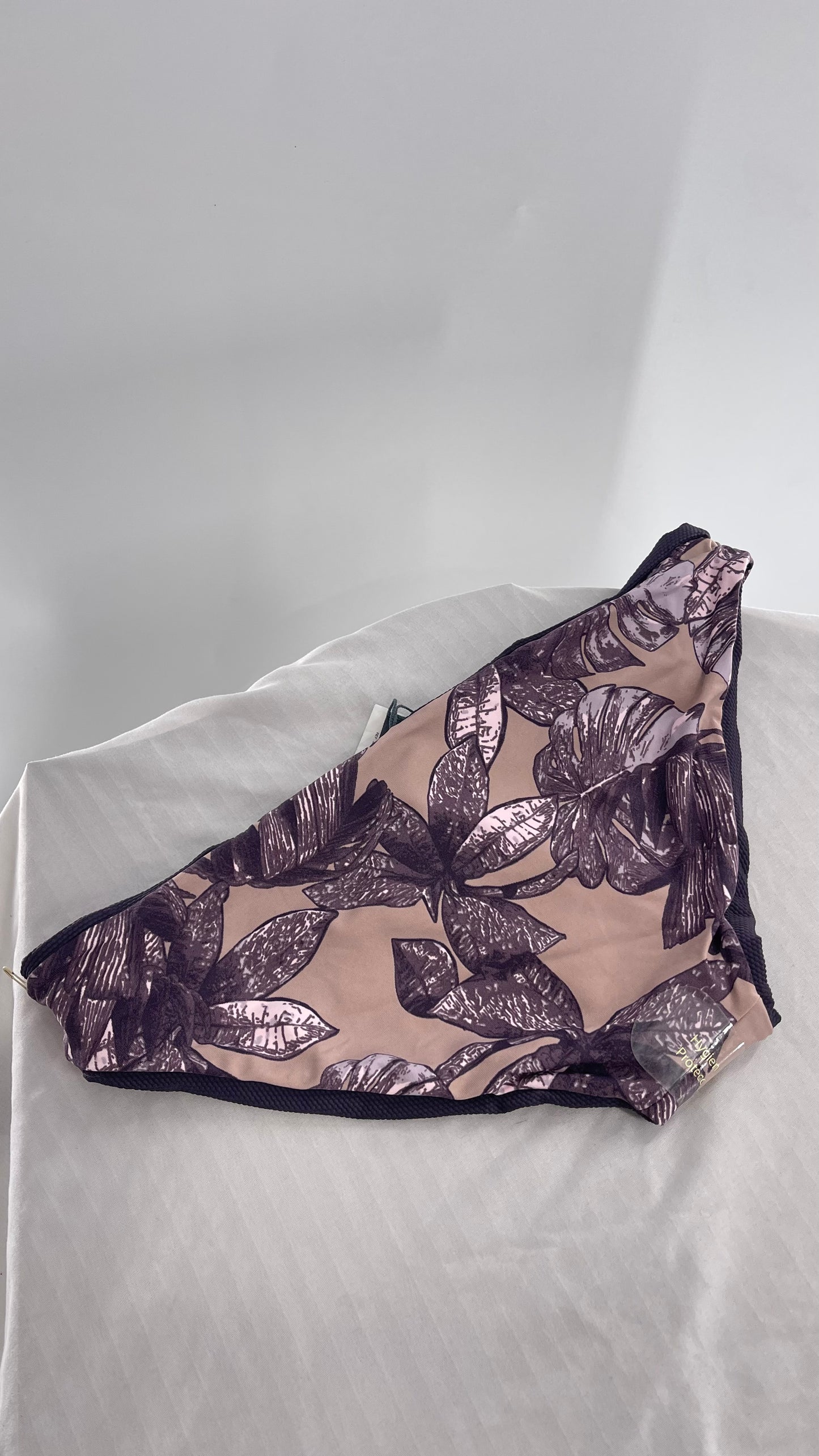 Maaji Deep Purple and Leaf Patterned Reversible Swim Bottoms NWOT (XL)