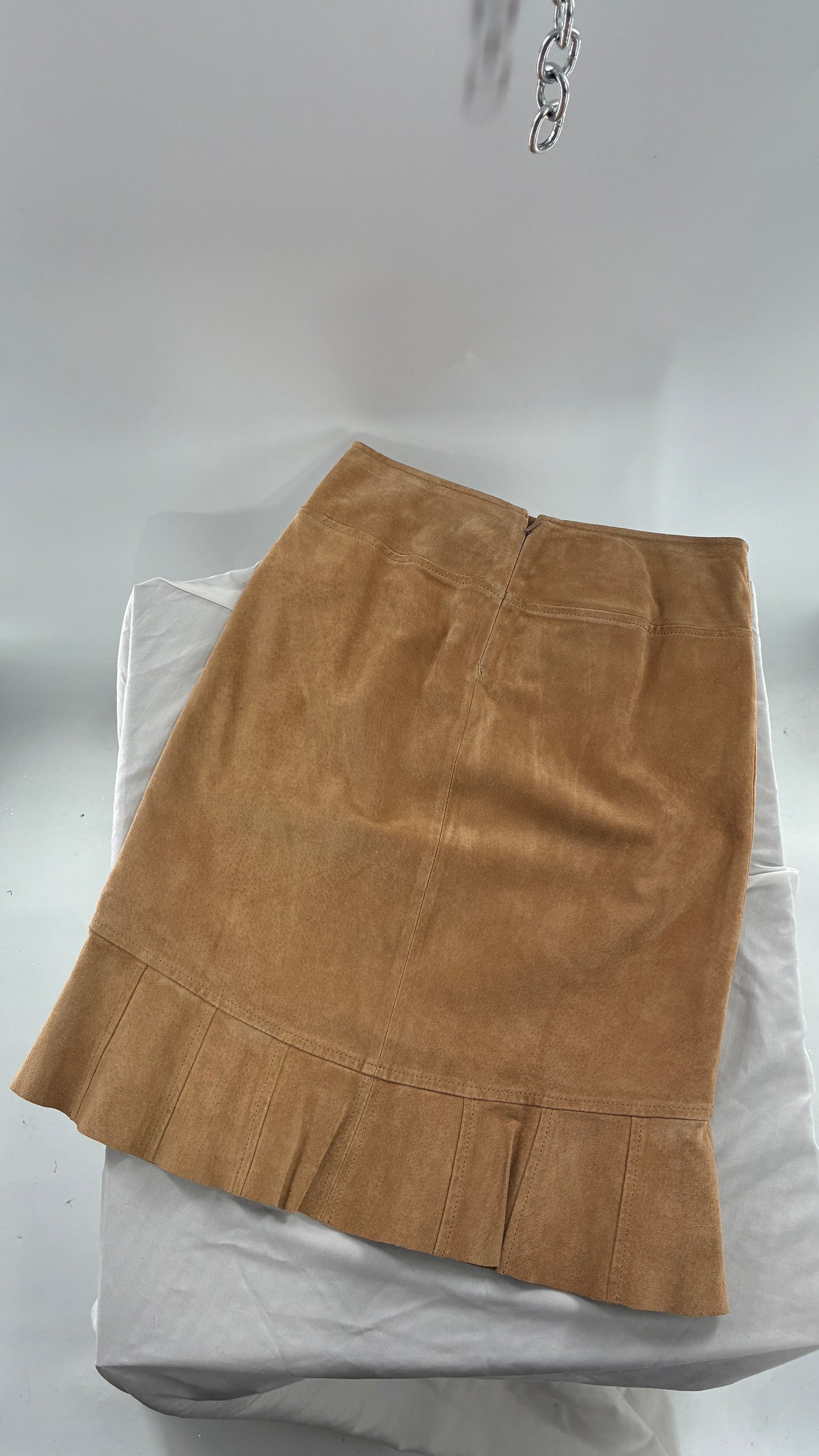 Vintage Moda International Genuine Leather Pleated Hem Skirt with Rounded Hip Panels (0)