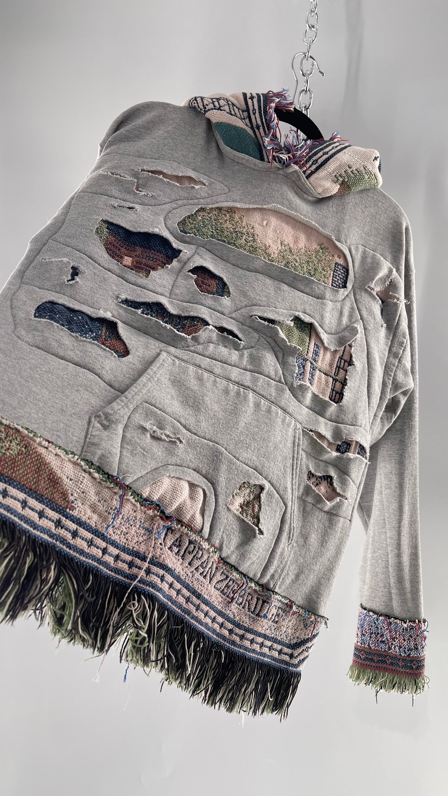 CUSTOM NY Tappanzee Rugged Distressed Blanket Hoodie with Coloration Gradient (S/M)