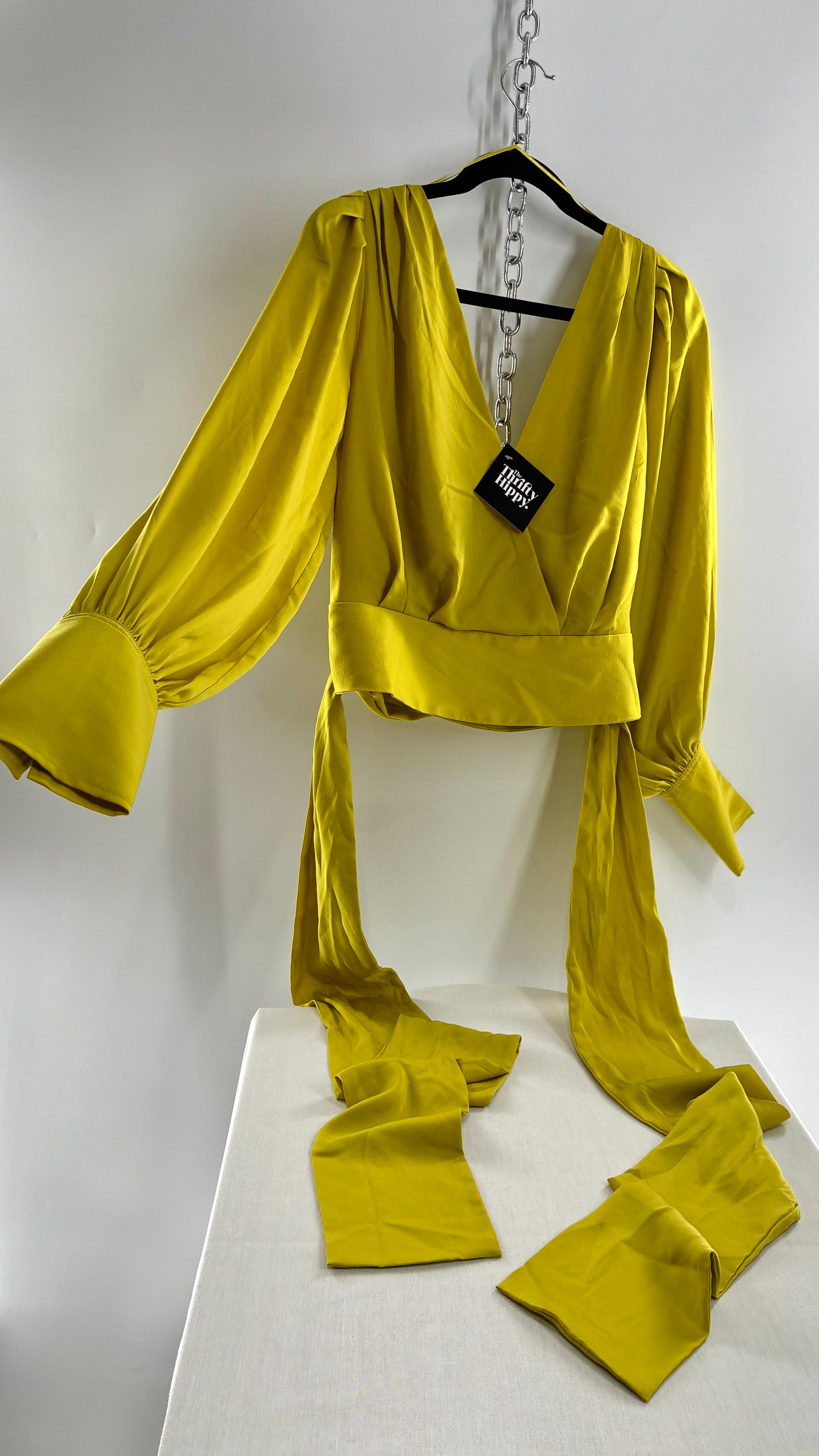 BANANA REPUBLIC Balloon Sleeve Chartreuse Green Wrap Around Blouse (10)