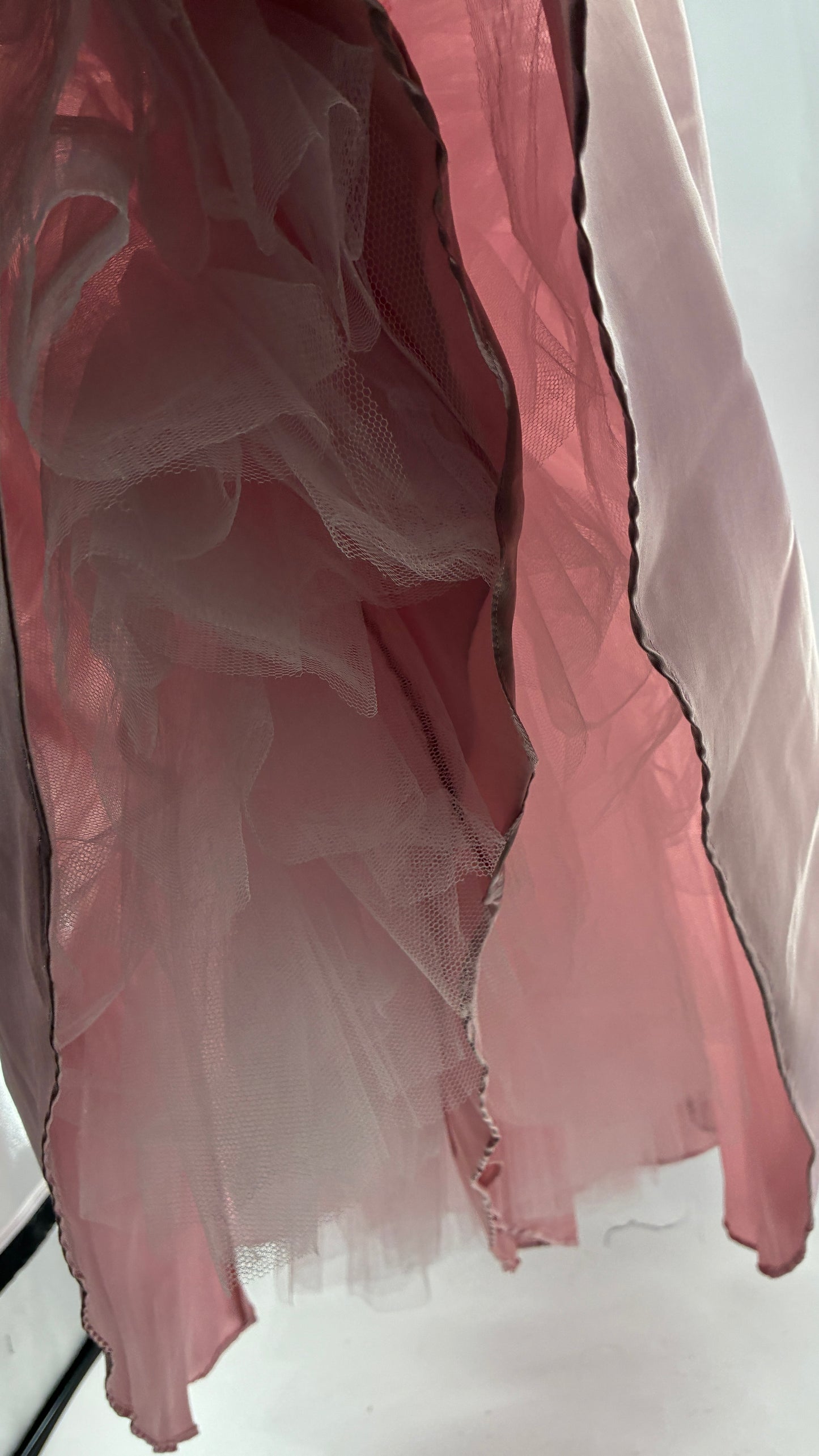 Vintage DANCING QUEEN Dusty Pink Voluminous Ballgown with Multiple Layers of Tulle (XL)