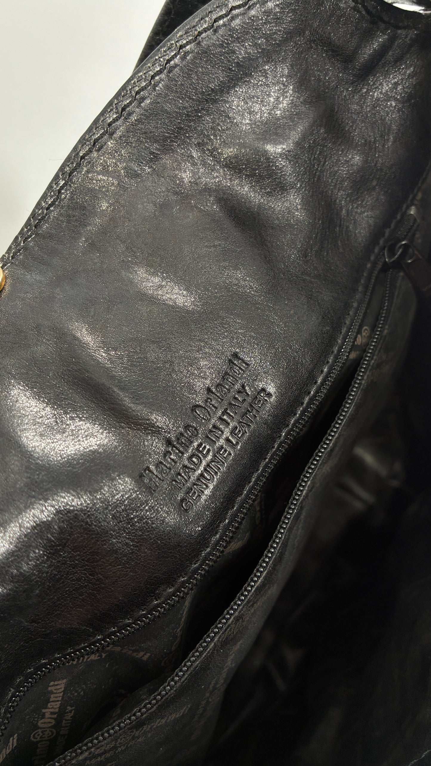 Vintage MARINO ORLANDI Black Leather Purse Made in Italy with Gold Embossed Hardware