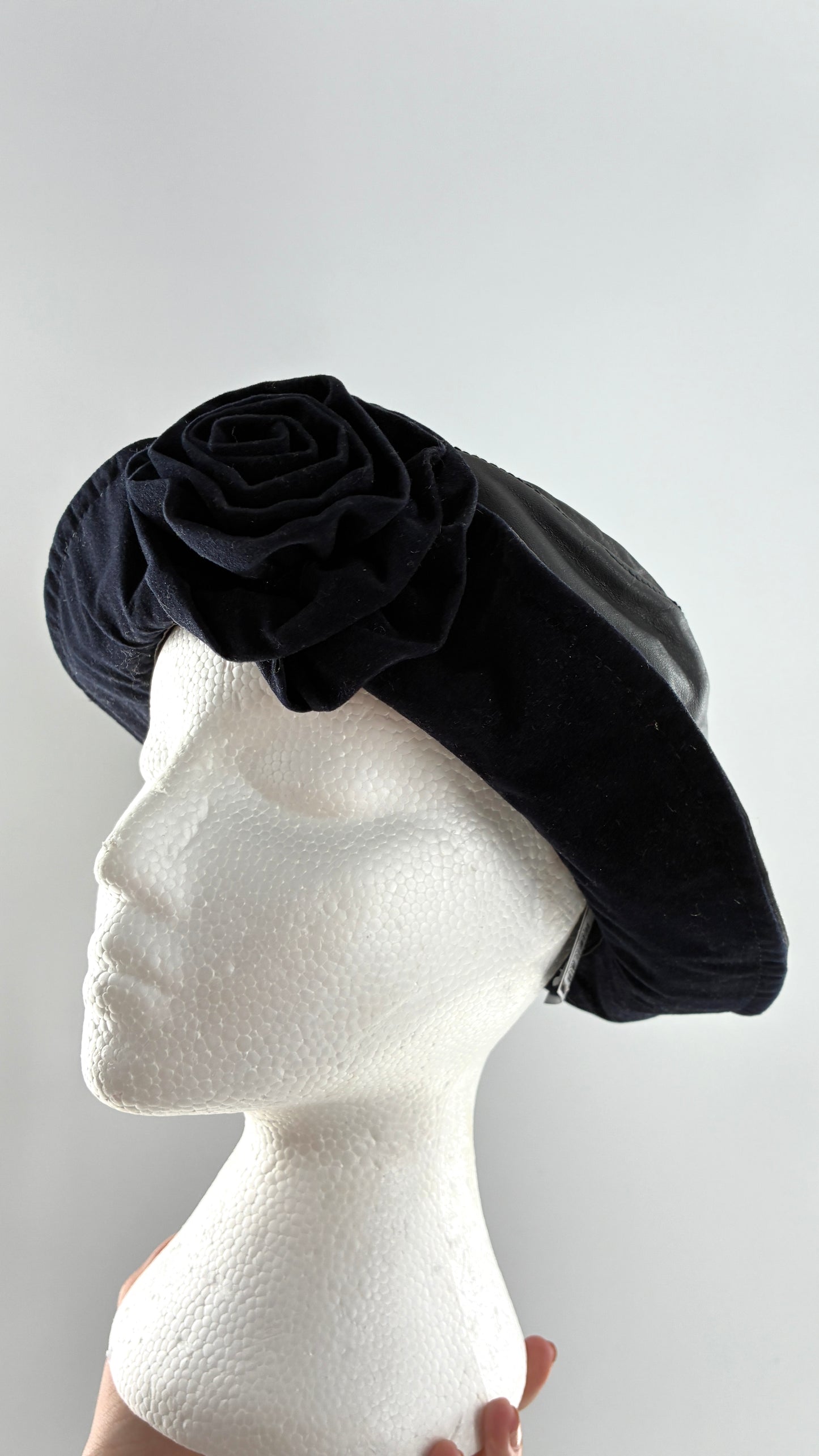 Vintage HENSCHEL HAT CO Missouri Leather Bucket Hat with Rosette (Medium)