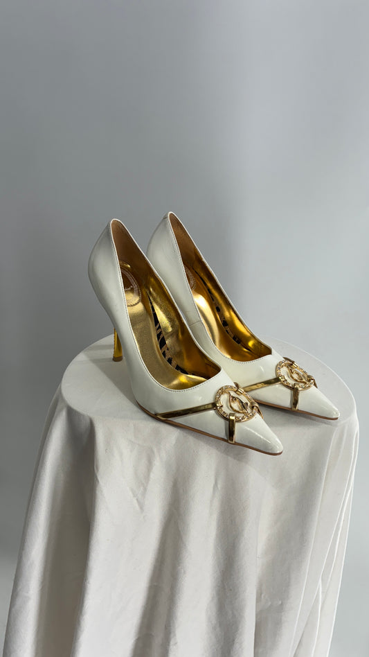 Vintage BABY PHAT White Pointed Toe Heel with Logo Buckle, and Gold Cat Engraved Heel (7.5)