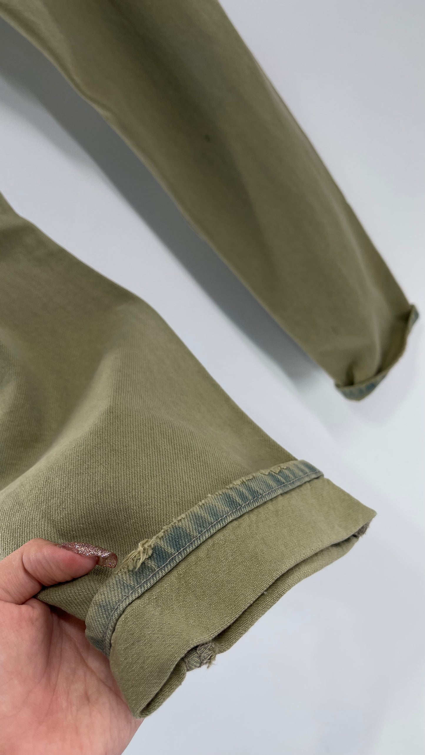 One Teaspoon Distressed Baggy/Bandit Relaxed Jean with Green Hue/Wash (Khaki Haze) (25)