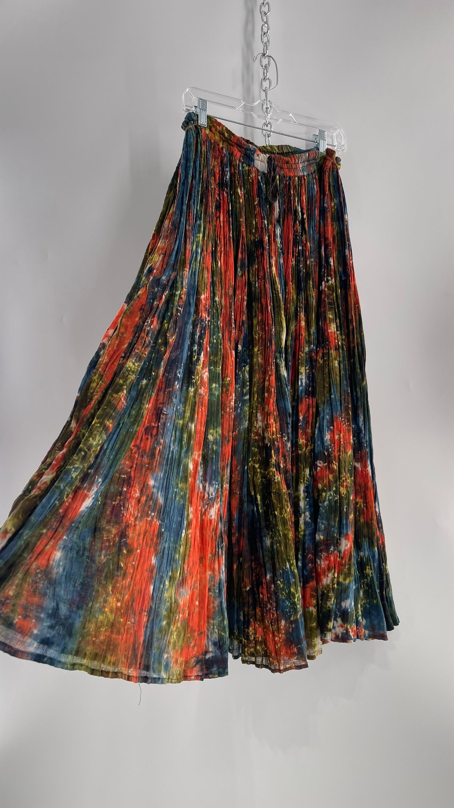 Vintage 1970s Bohemian Tie Dye Voluminous Pleated 100% Cotton Skirt (One Size)