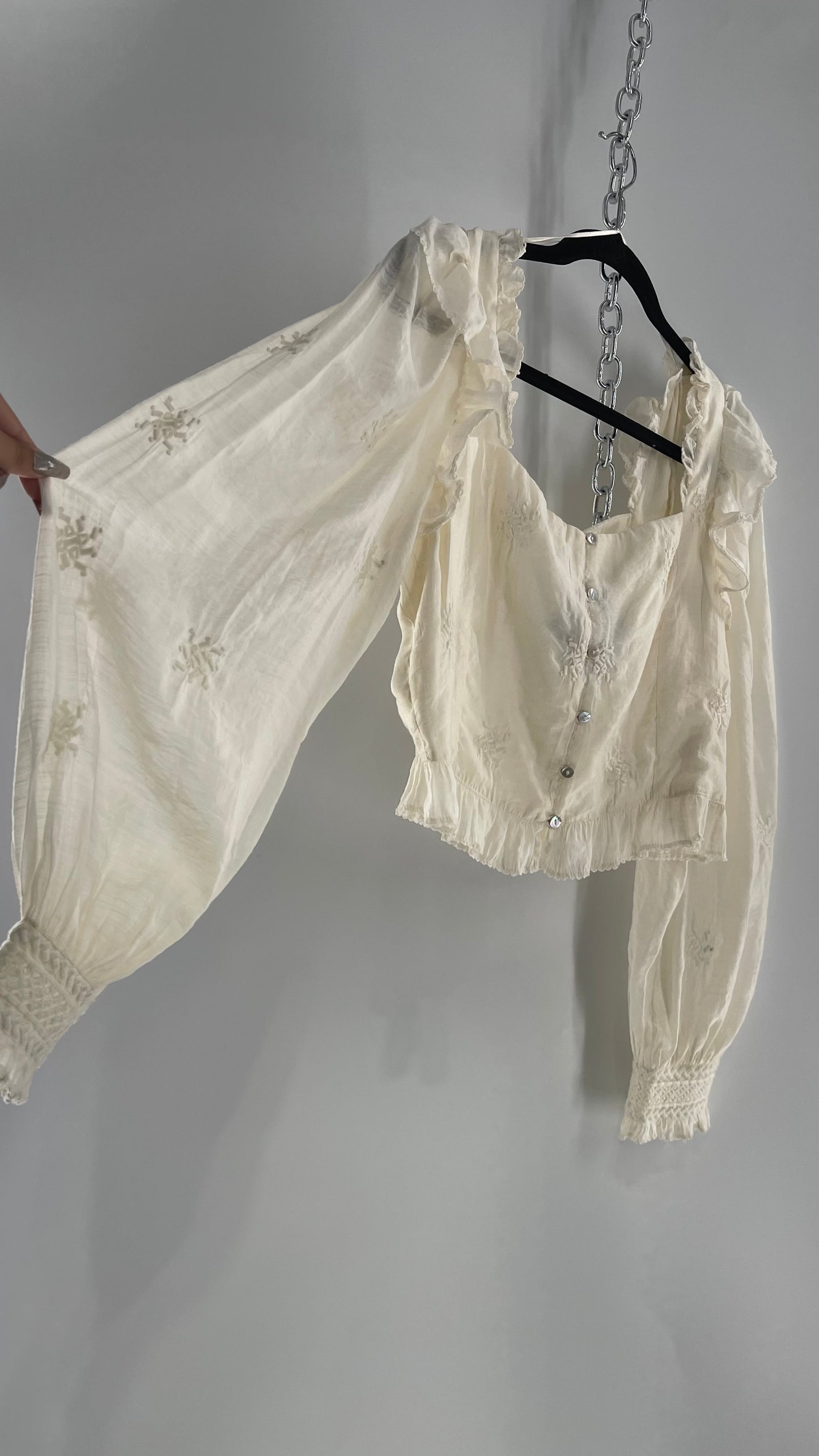 Free People White Cotton Bubble Sleeve Blouse with Embroidered Details (Medium)