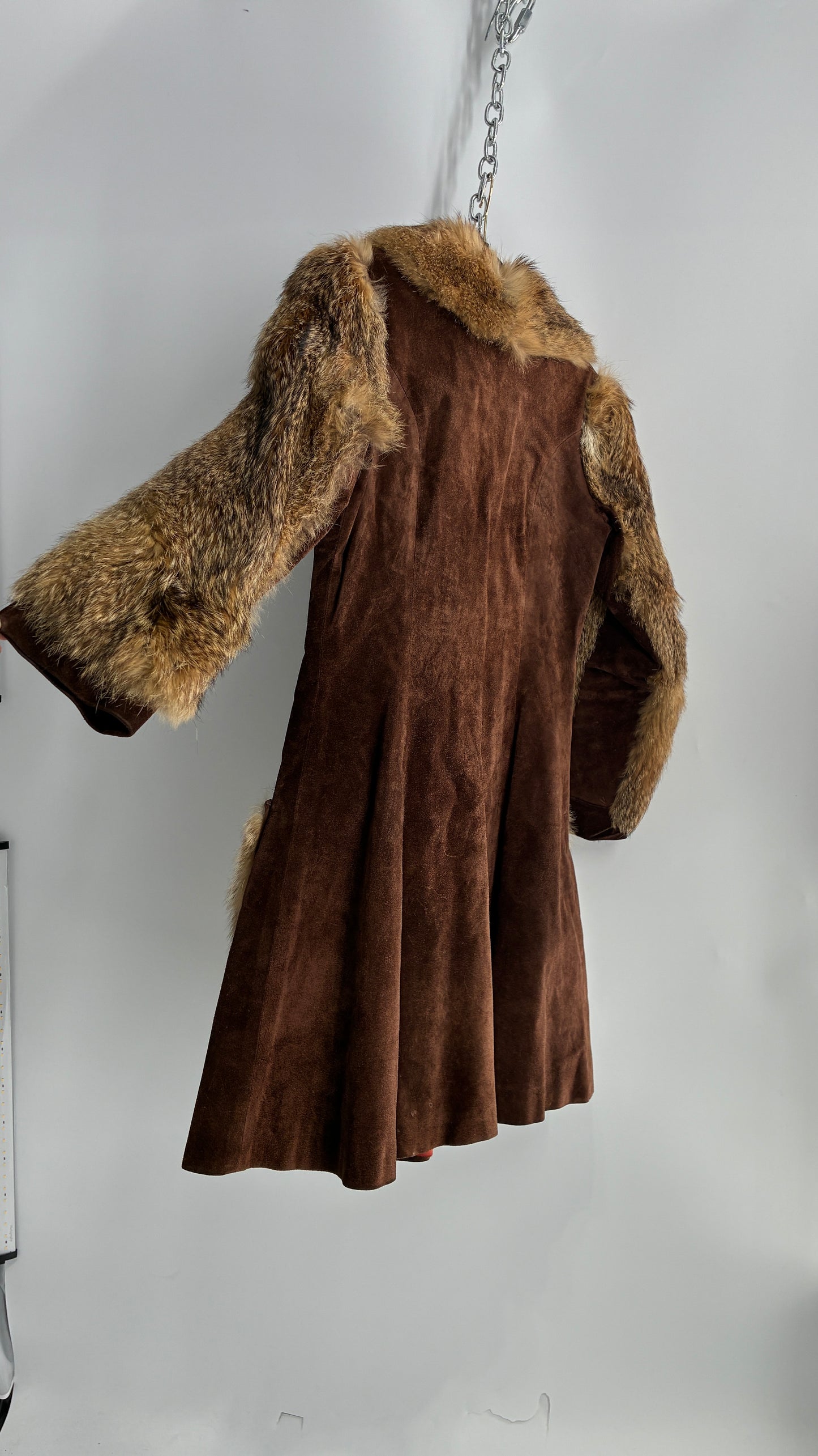 Vintage Cederland 1970s Genuine Suede Leather Coat with Fur Pockets, Sleeves, and Collar (44)