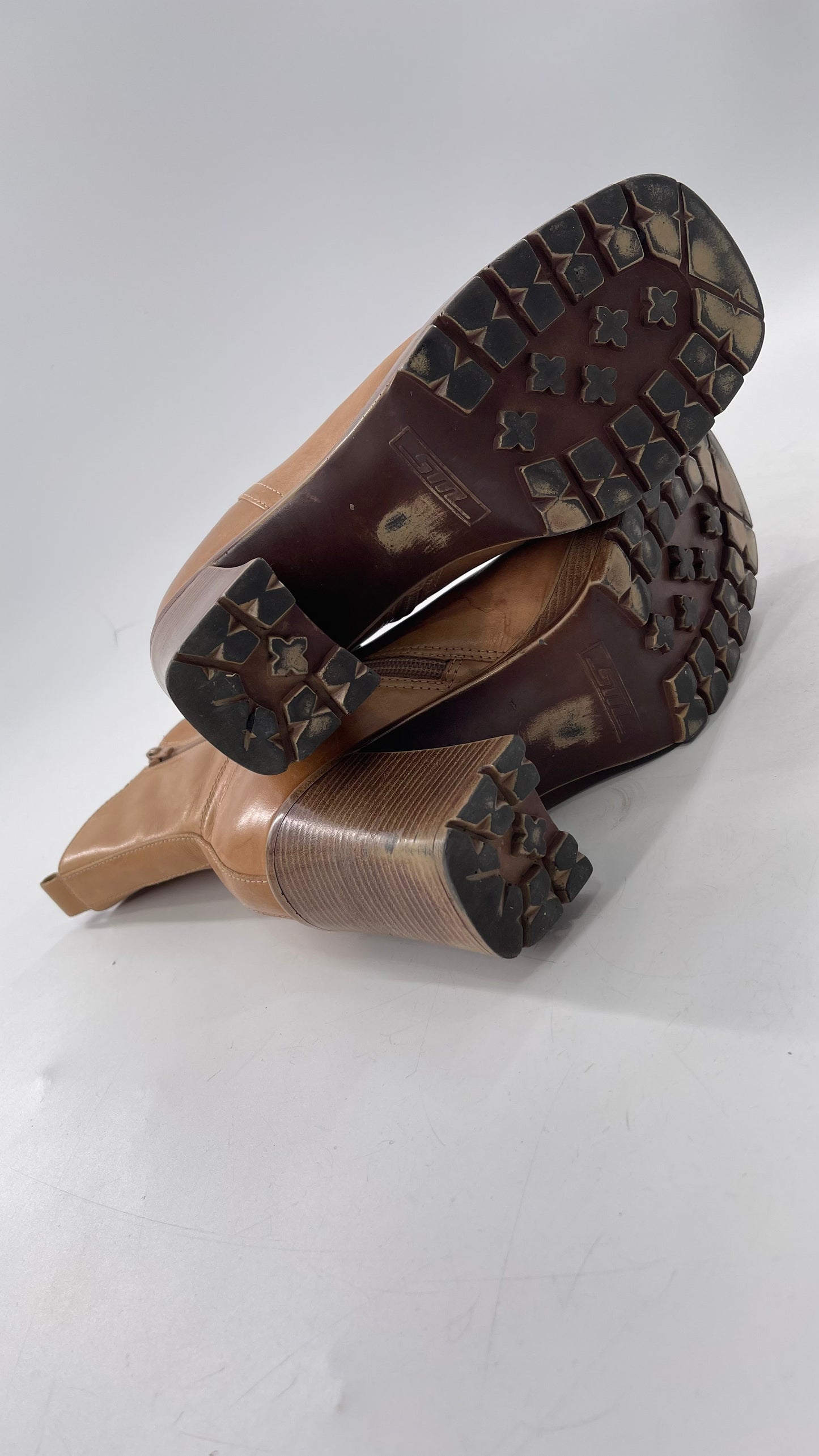Vintage 90s Steve Madden Tan Leather Funky Square Toe Boot with Platform and Chunky Heel