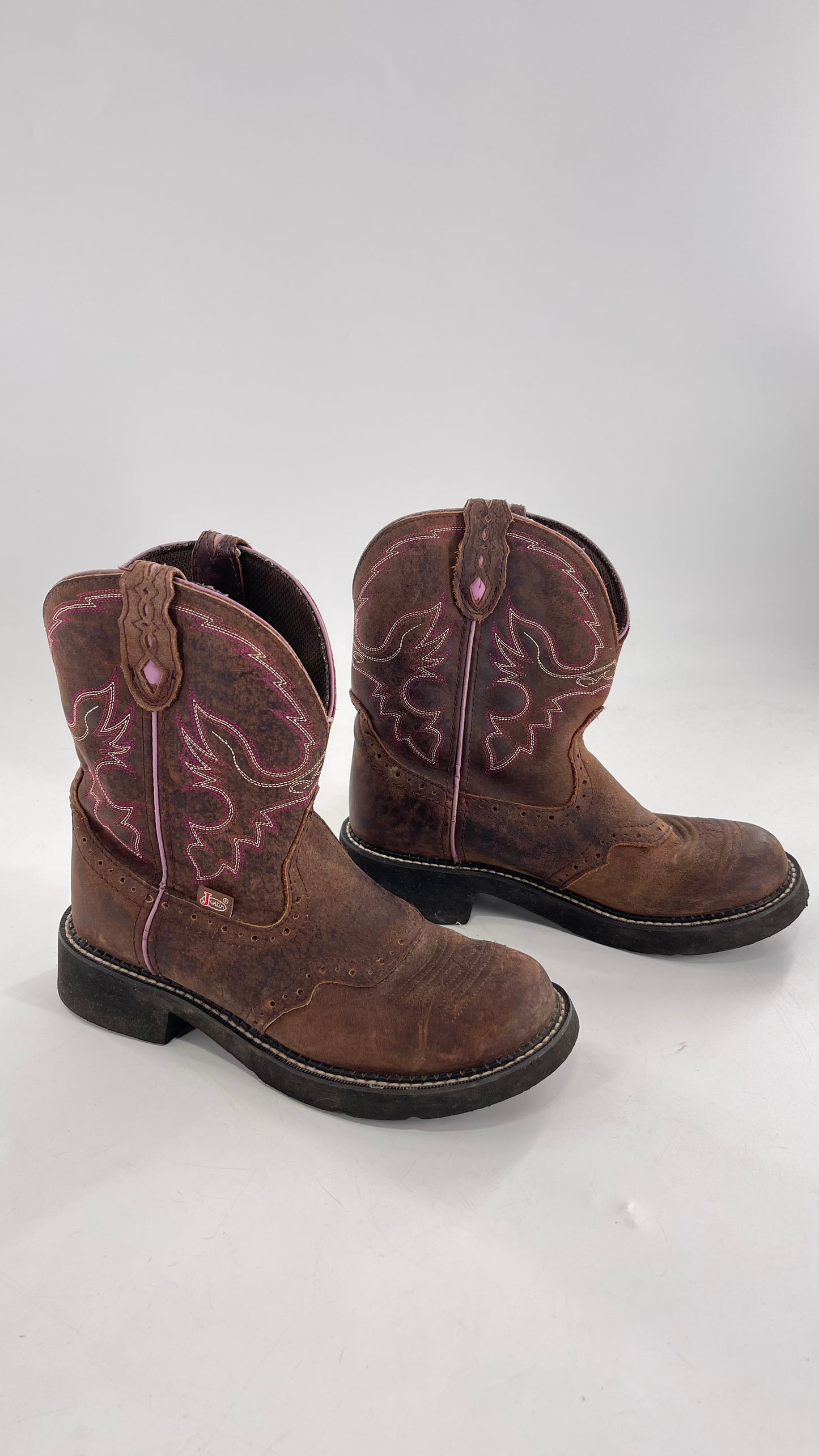 Justin Gypsy Edition Brown Leather Short Cowboy Boot with Pink Embroidery/Stitching (9)