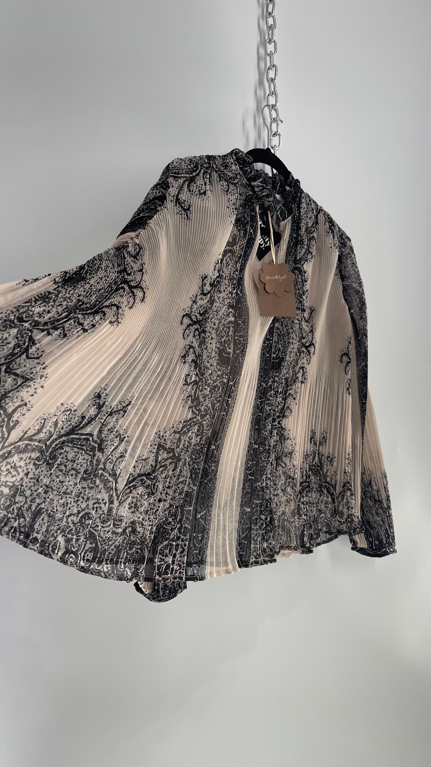 Forever that Girl Brocade Black and Dusk Pleated/Fluted Blouse with Tags Attached (Medium)