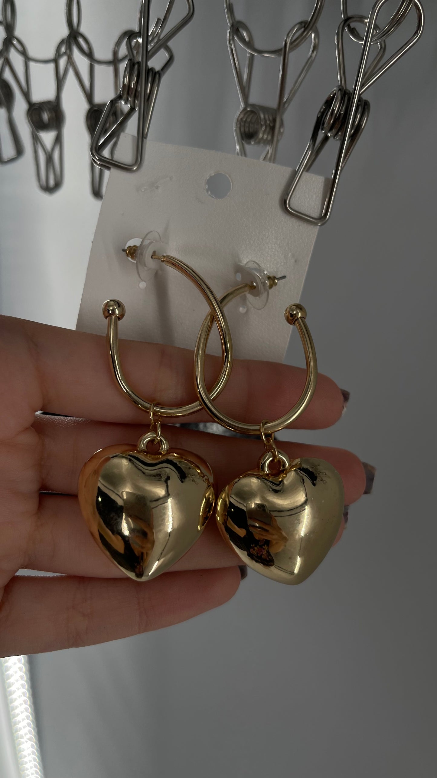 Free People Drooping Heart of Gold Earring