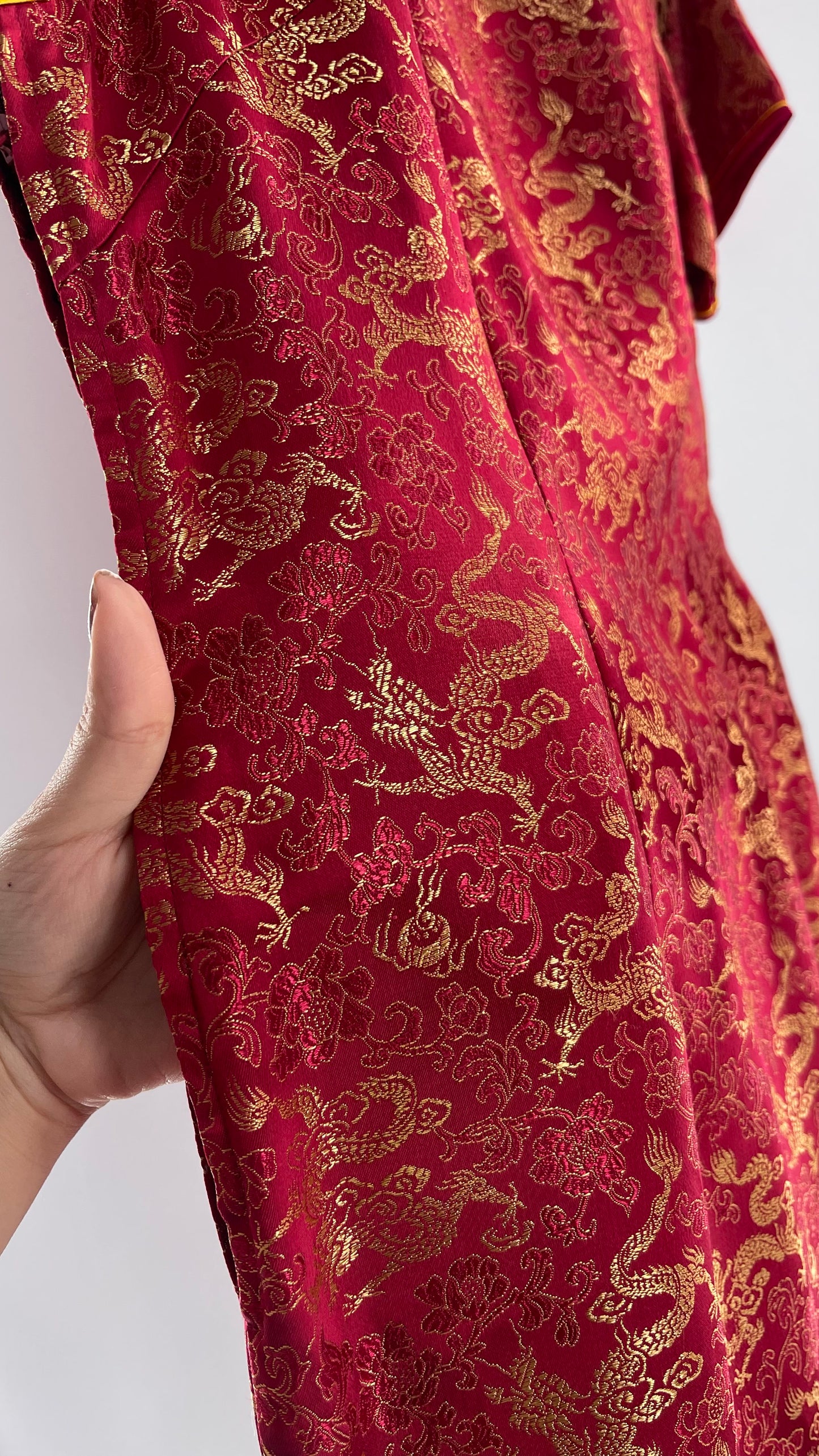 Vintage 1980s Chinese Red Silk Dragon Motif Printed/Embroidered Qipao (XL)