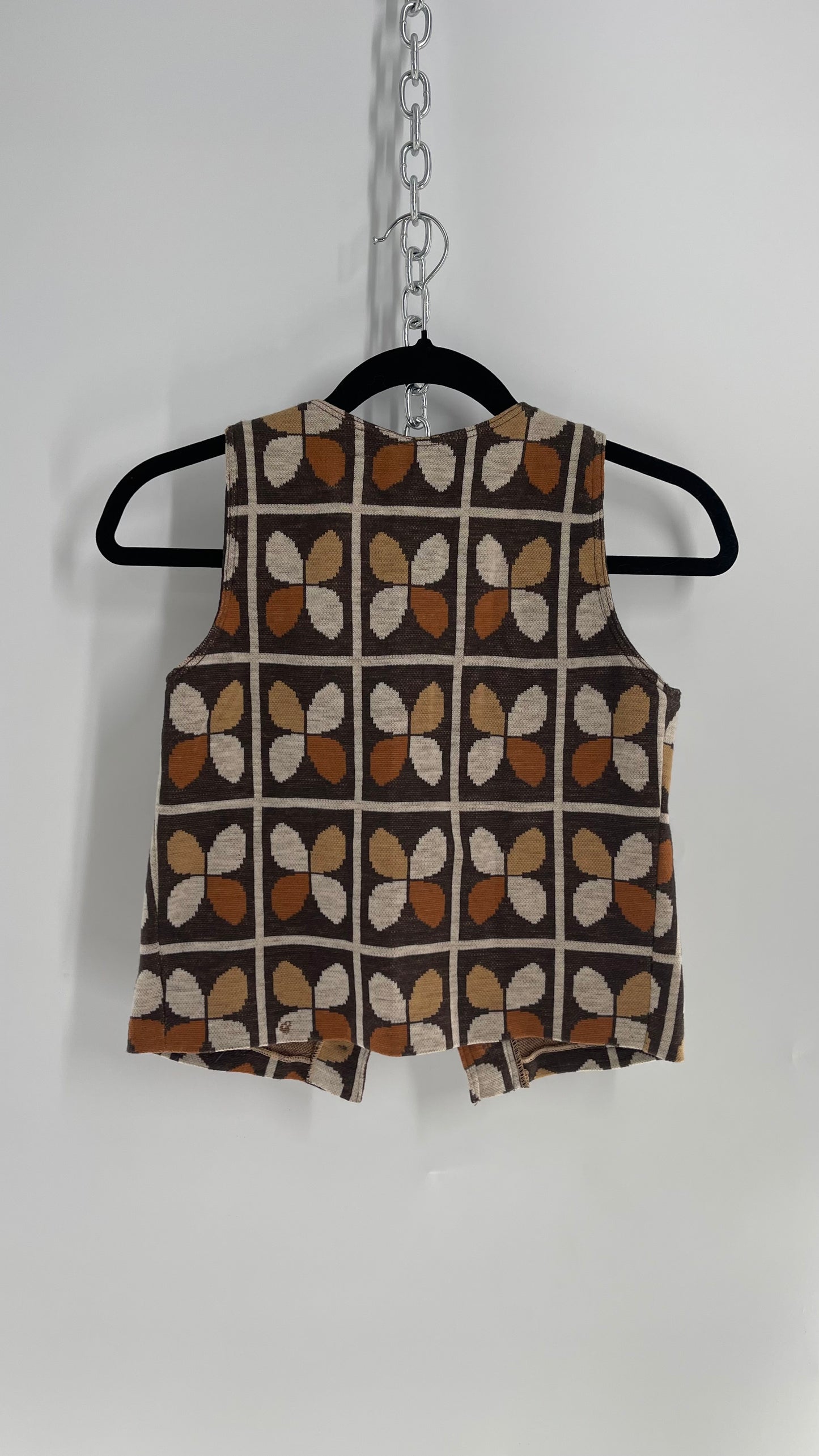 Vintage 1970s Palena Knitwear Brown, 95% Wool Cropped Button Front Pocketed Vest Top (Small)