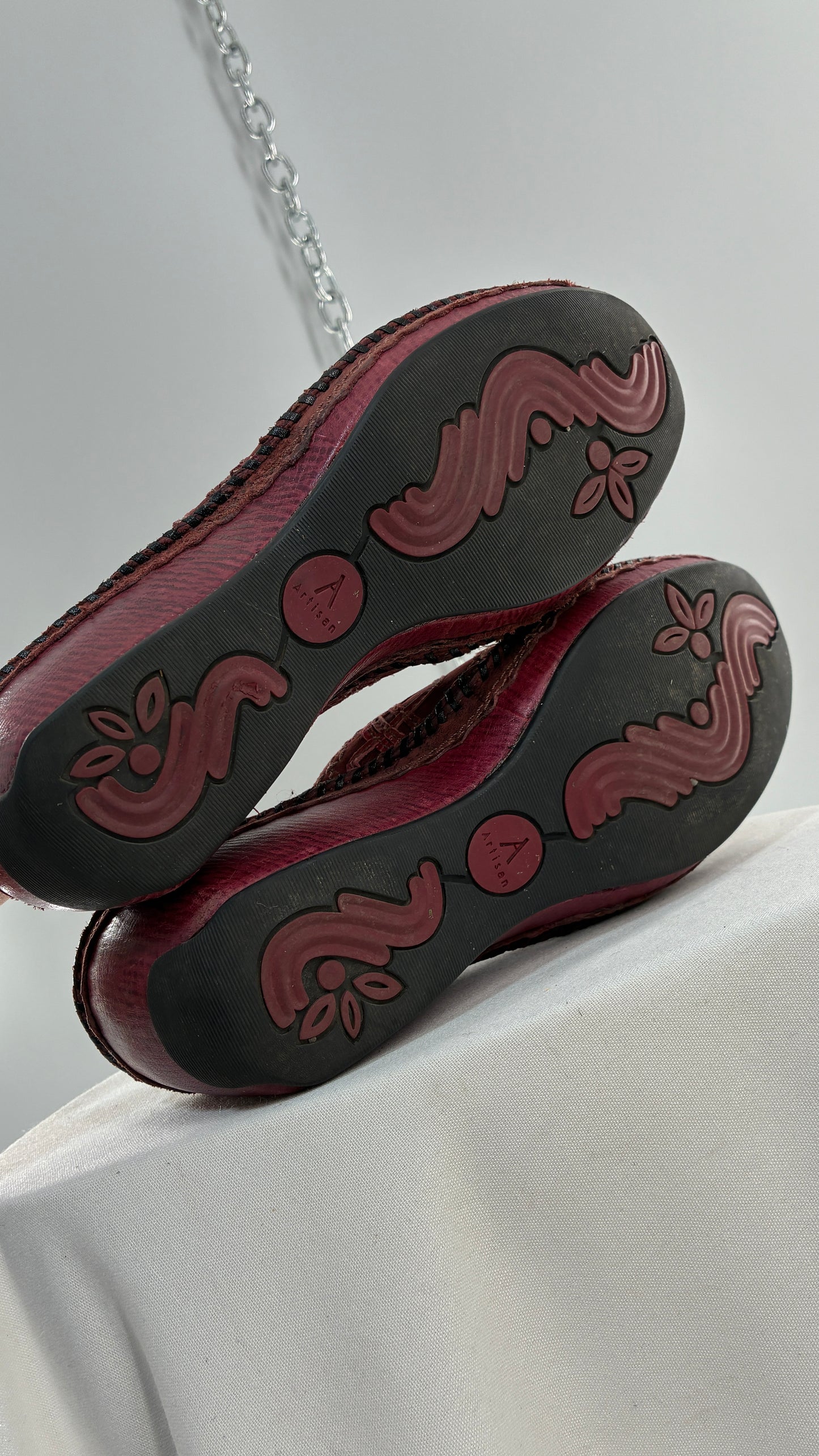 ARTISAN Clark’s Maroon Red Leather Clogs (8)