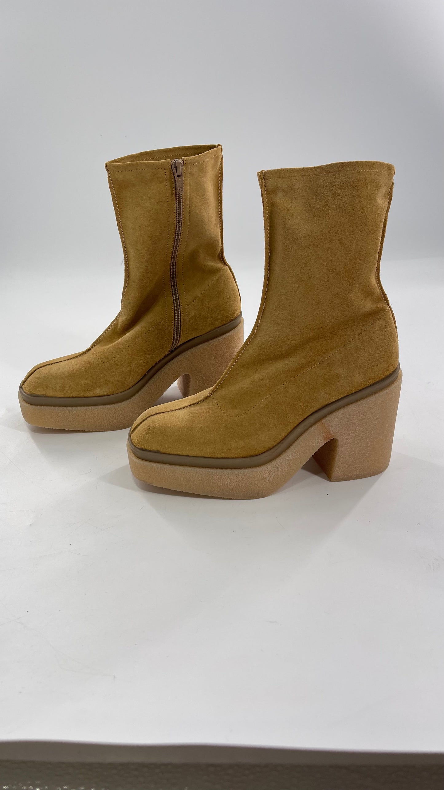 Free People Gigi Tan Suede Ankle Boots with Platform and Chunky Rubber Heel (38.5)