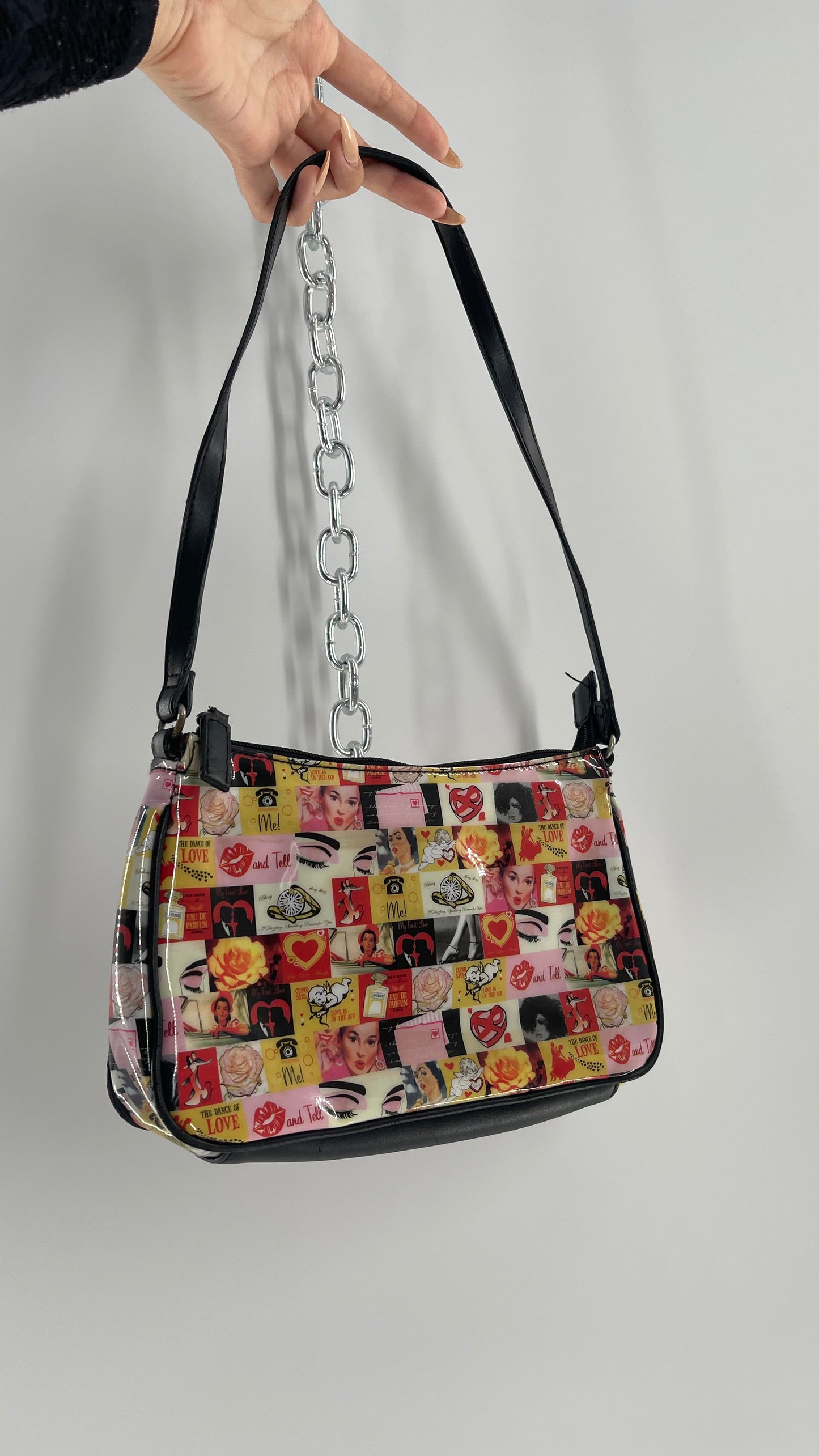 RELIC Vintage Magazine Bag
