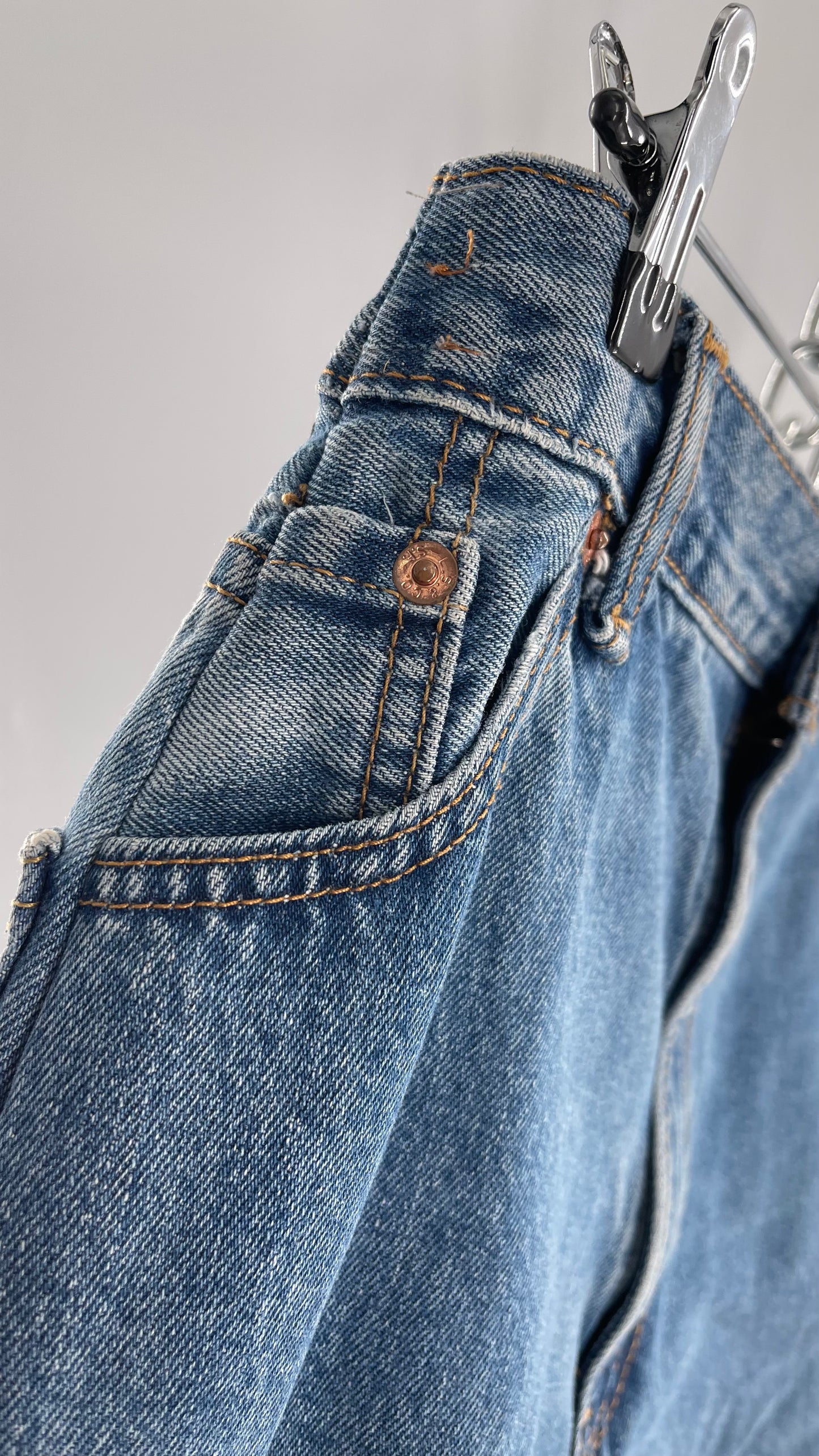 Urban Outfitters Levi Strauss Vintage Light Wash Denim Mini Skirt (Size XS)