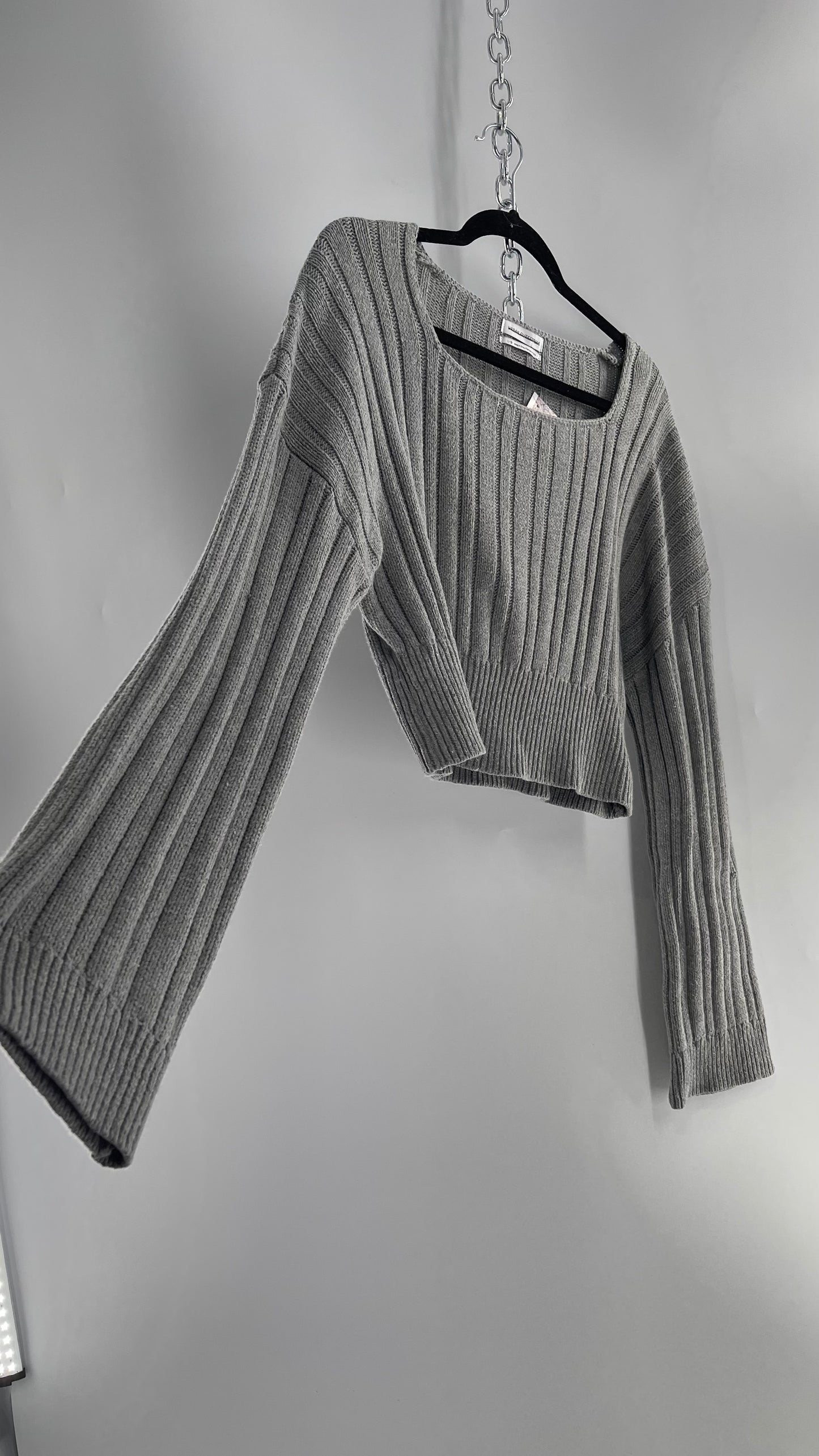 Urban Outfitters Grey Knit Ribbed Cropped Sweater (L)