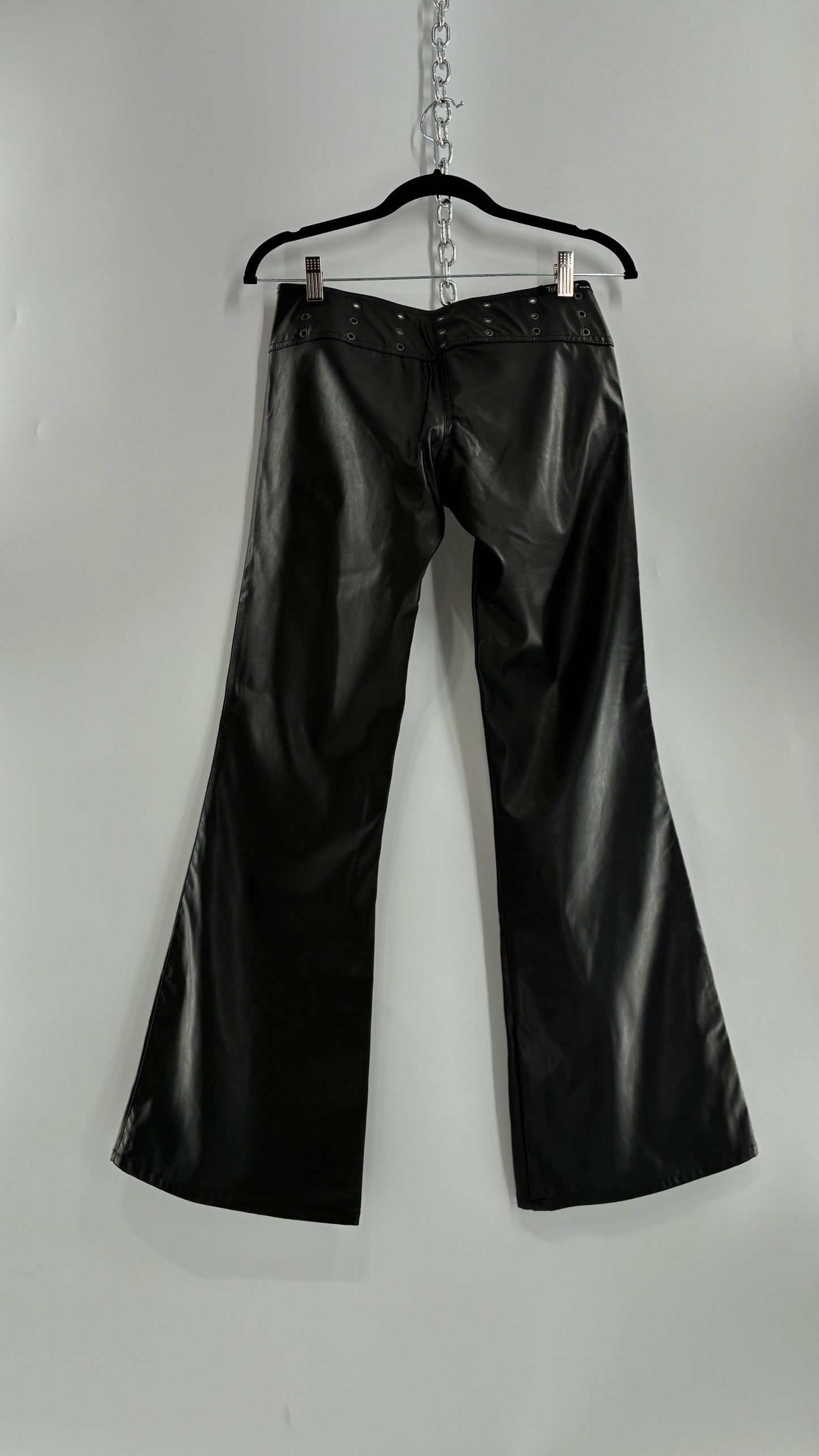 Vintage Toba&Co Tobacco Faux Leather Low Rise Zip Front Kick Flares with Wide Grommet Covered Bronze Circle Buckle Belt (S)