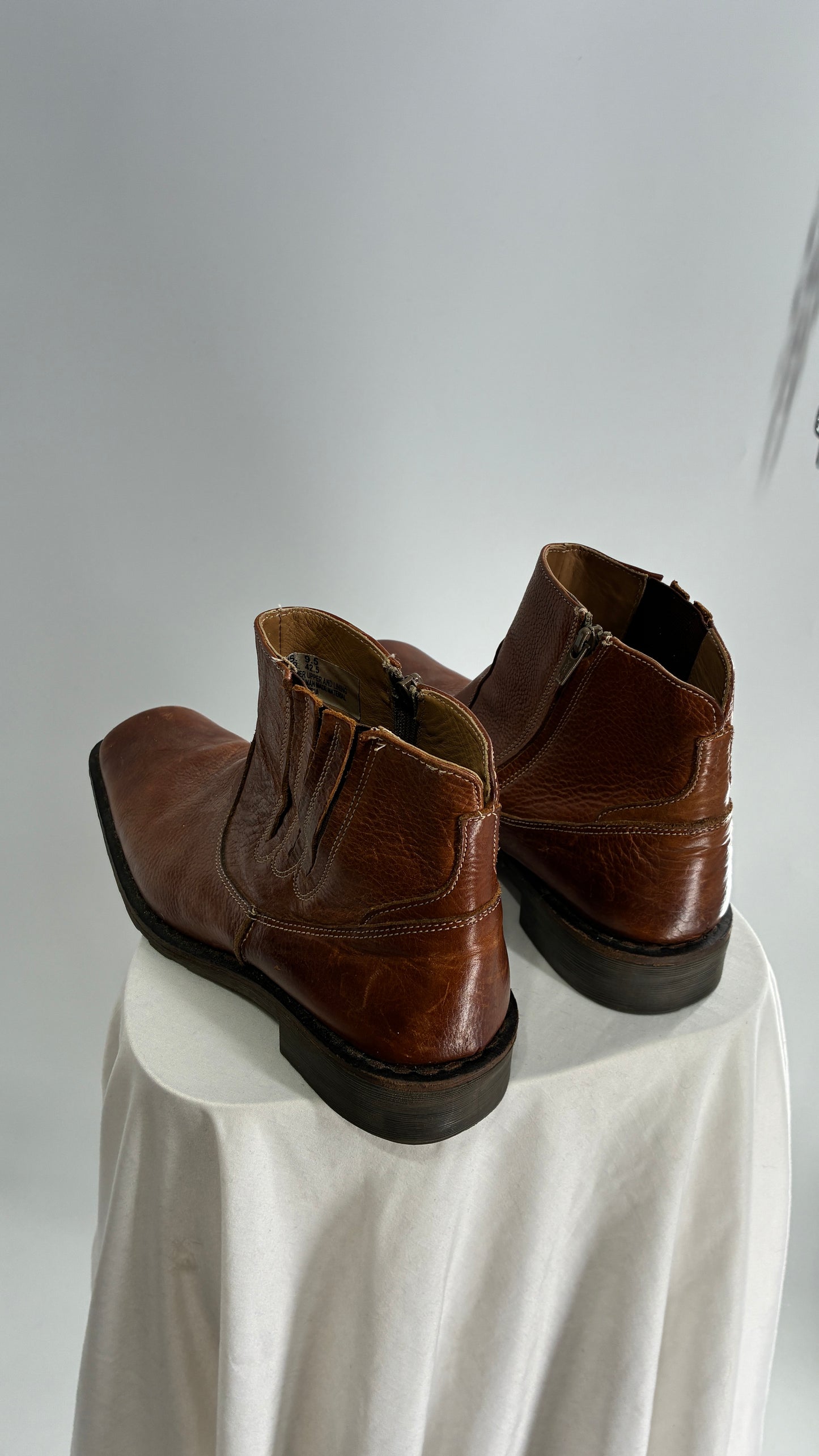 Vintage STEVE MADDEN Men’s Brown Leather Square Toe Chelsea Boot (9.5)