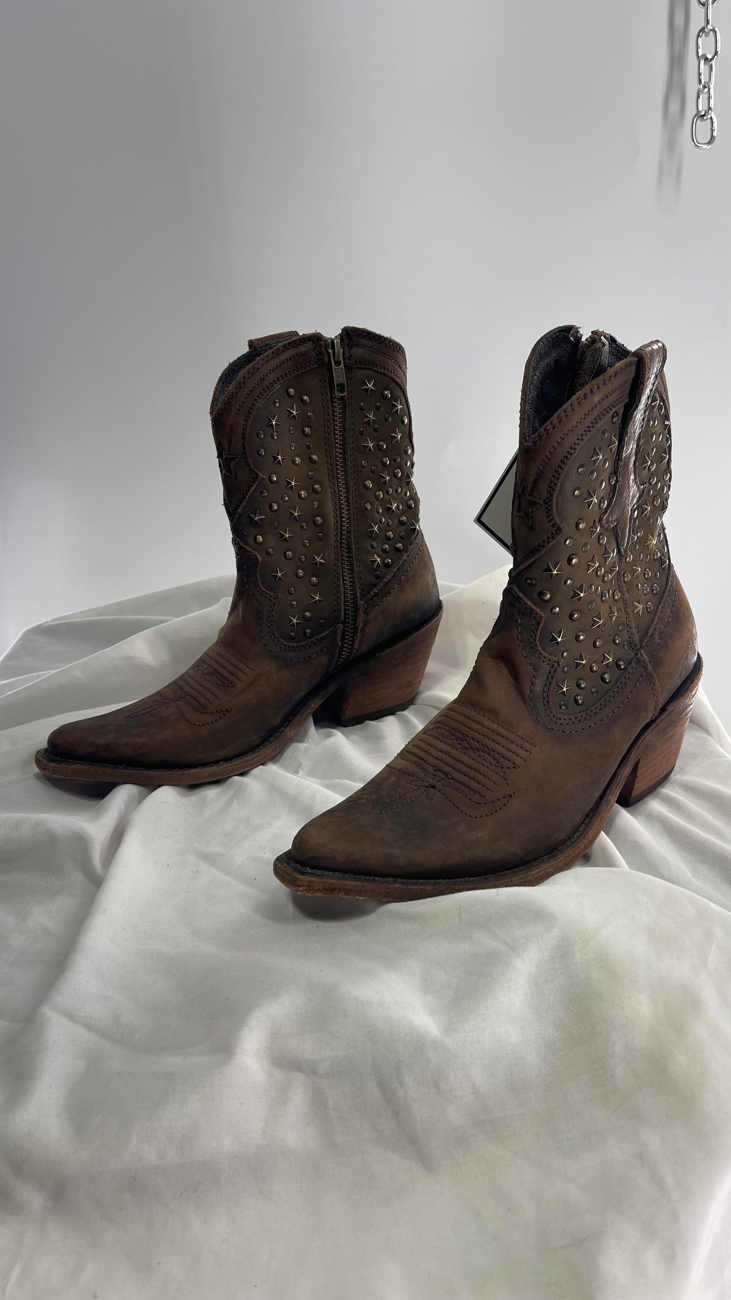 LIBERTY BLACK Handmade in Mexico Leather Cowboy Boots with Star Studs (7.5)
