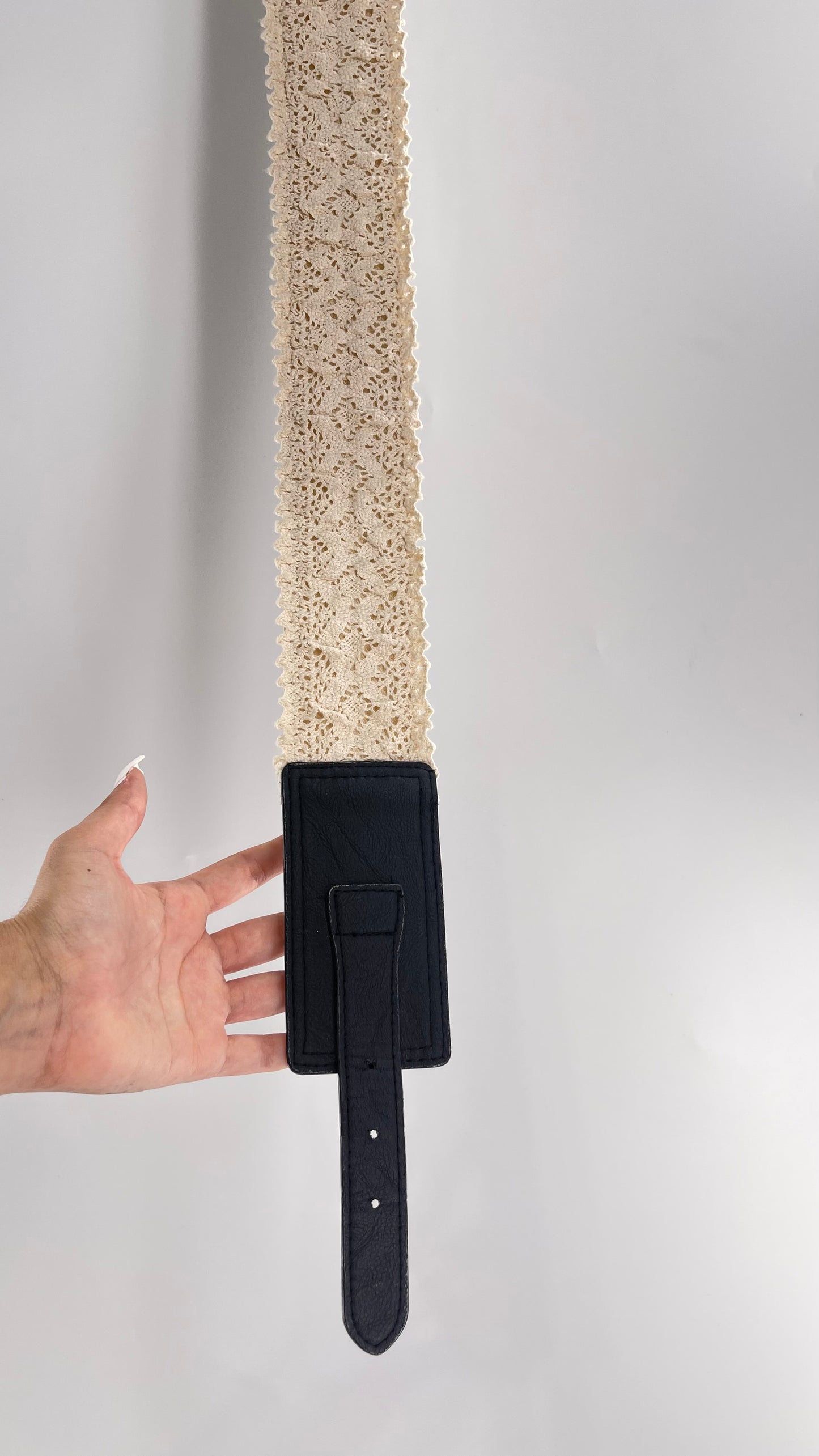 Free People Cream Color Lace Elastic Belt Size S/M