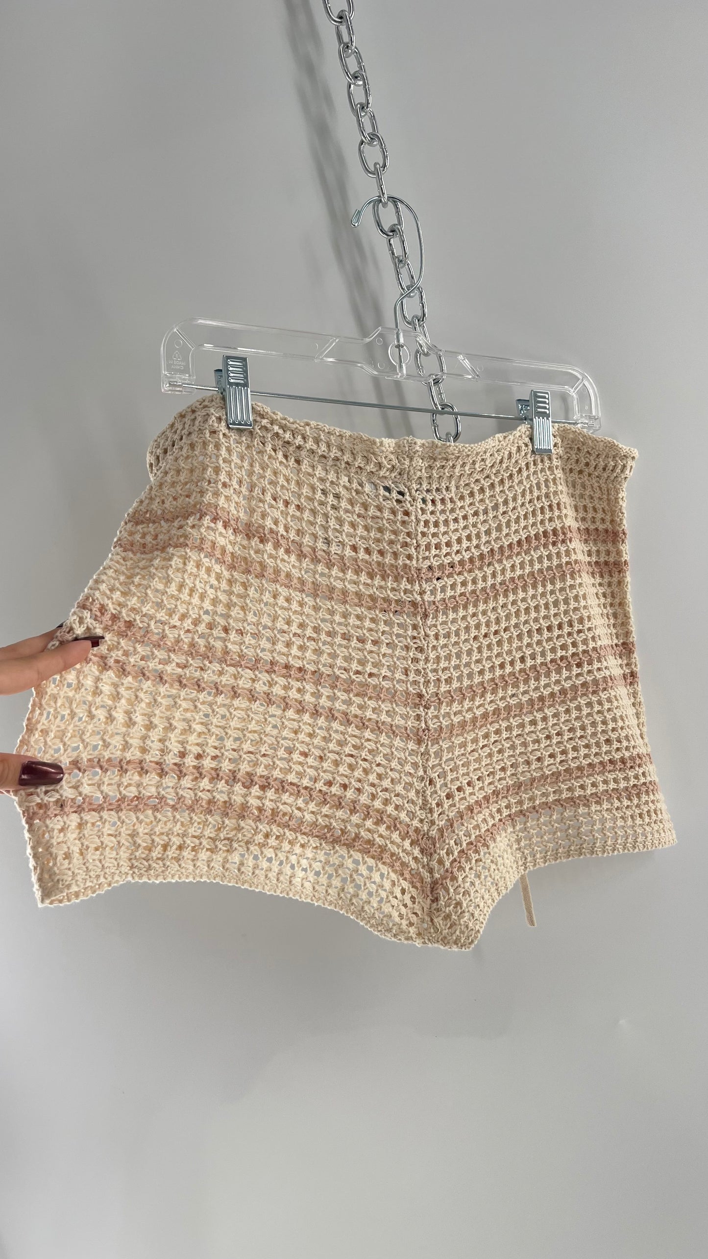 Free People Beach Beige Knit Crochet Cover Up Shorts (Medium)