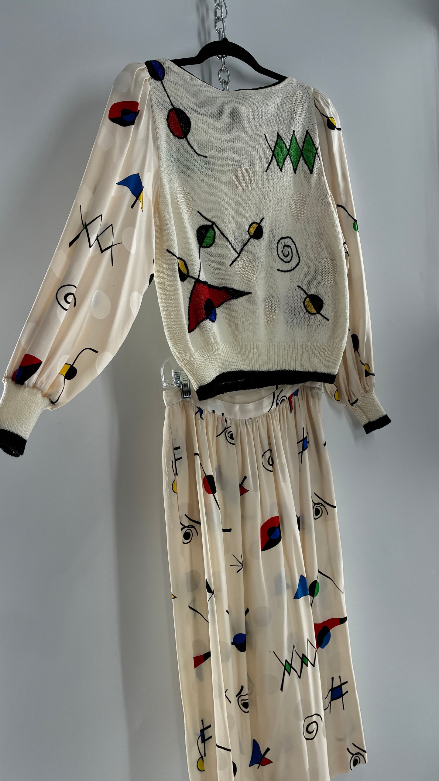 Vintage 1980s UMI collections by Anne Crimmins Off White 2 Piece Set with Abstract Embroidered Designs and 100% Silk Polka Dot Print Skirt (Medium Sweater, 8 Skirt)