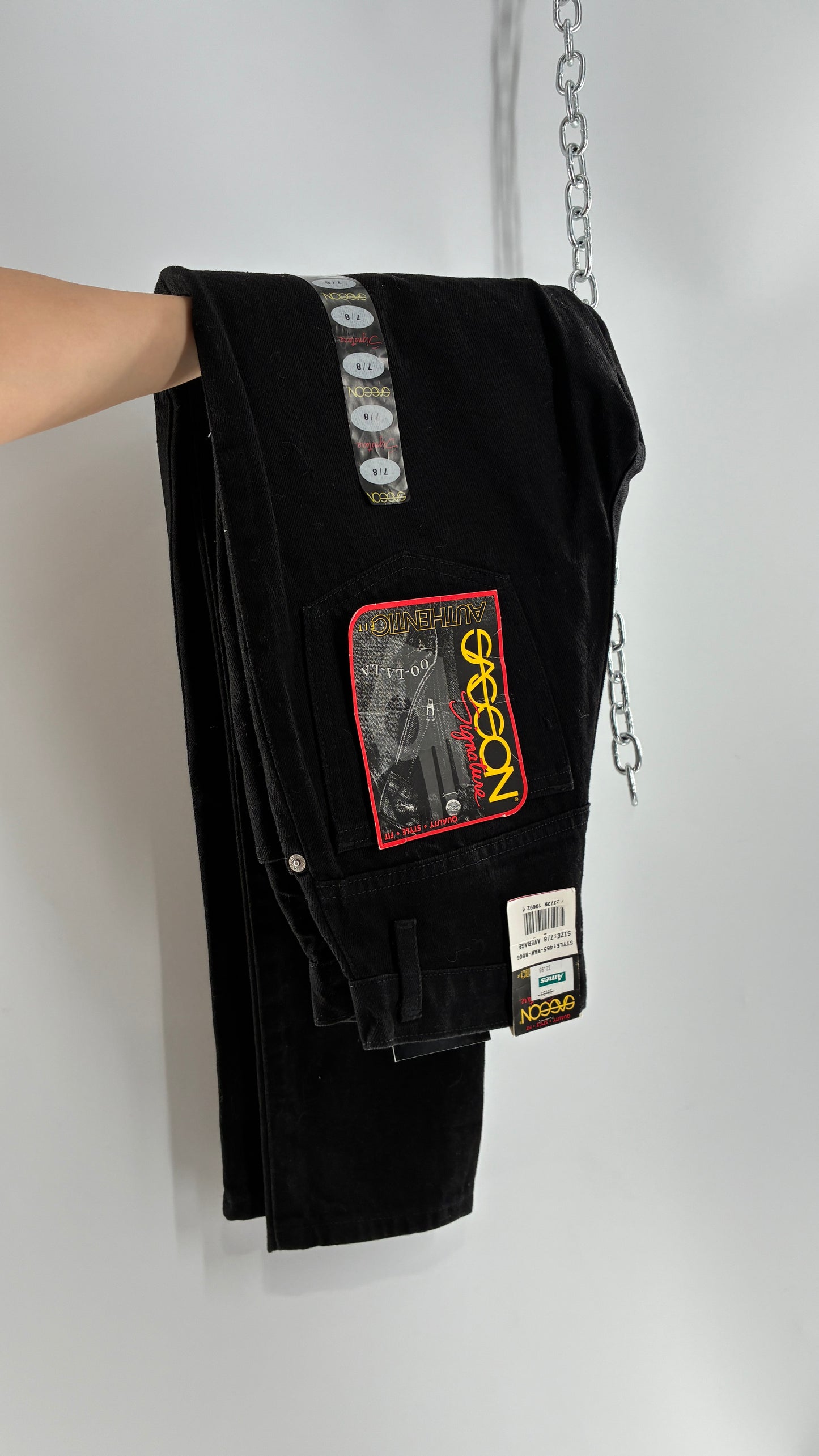 Deadstock Vintage 1980s SASSON Black High Waisted Mom Jean (7/8)