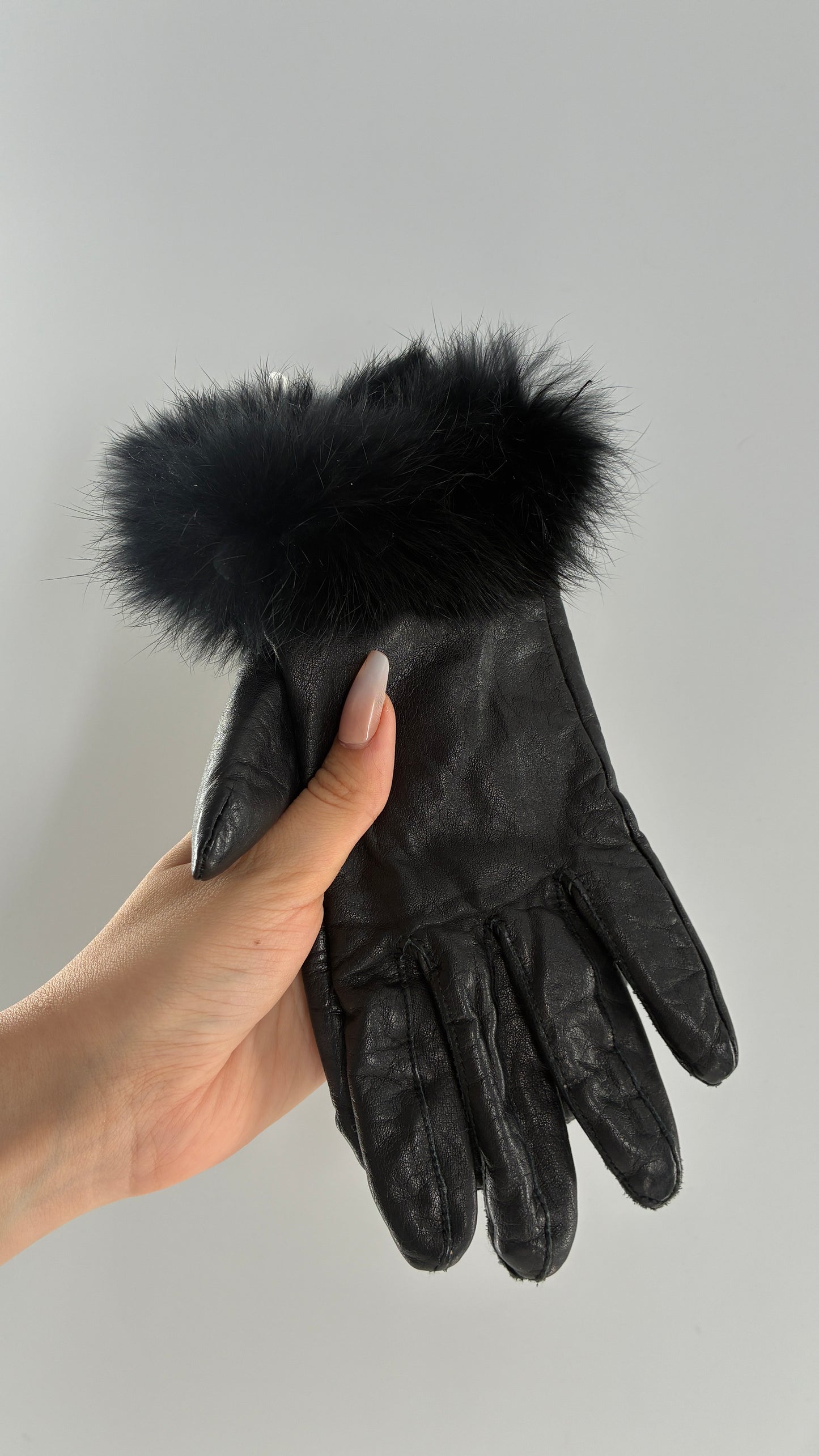 Vintage Black Genuine Leather Gloves with Rabbit Fur Trim