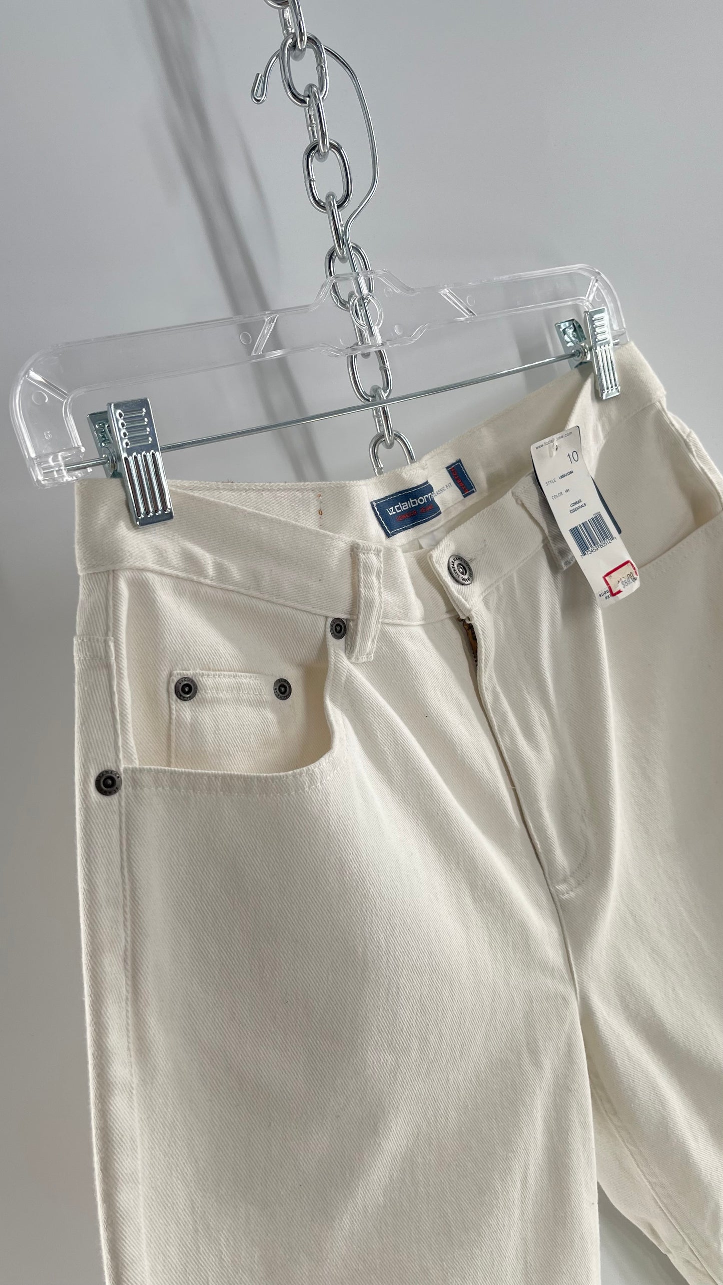 Dead stock Vintage White Liz Claiborne Jeans with distressed hem(Size 10 regular)